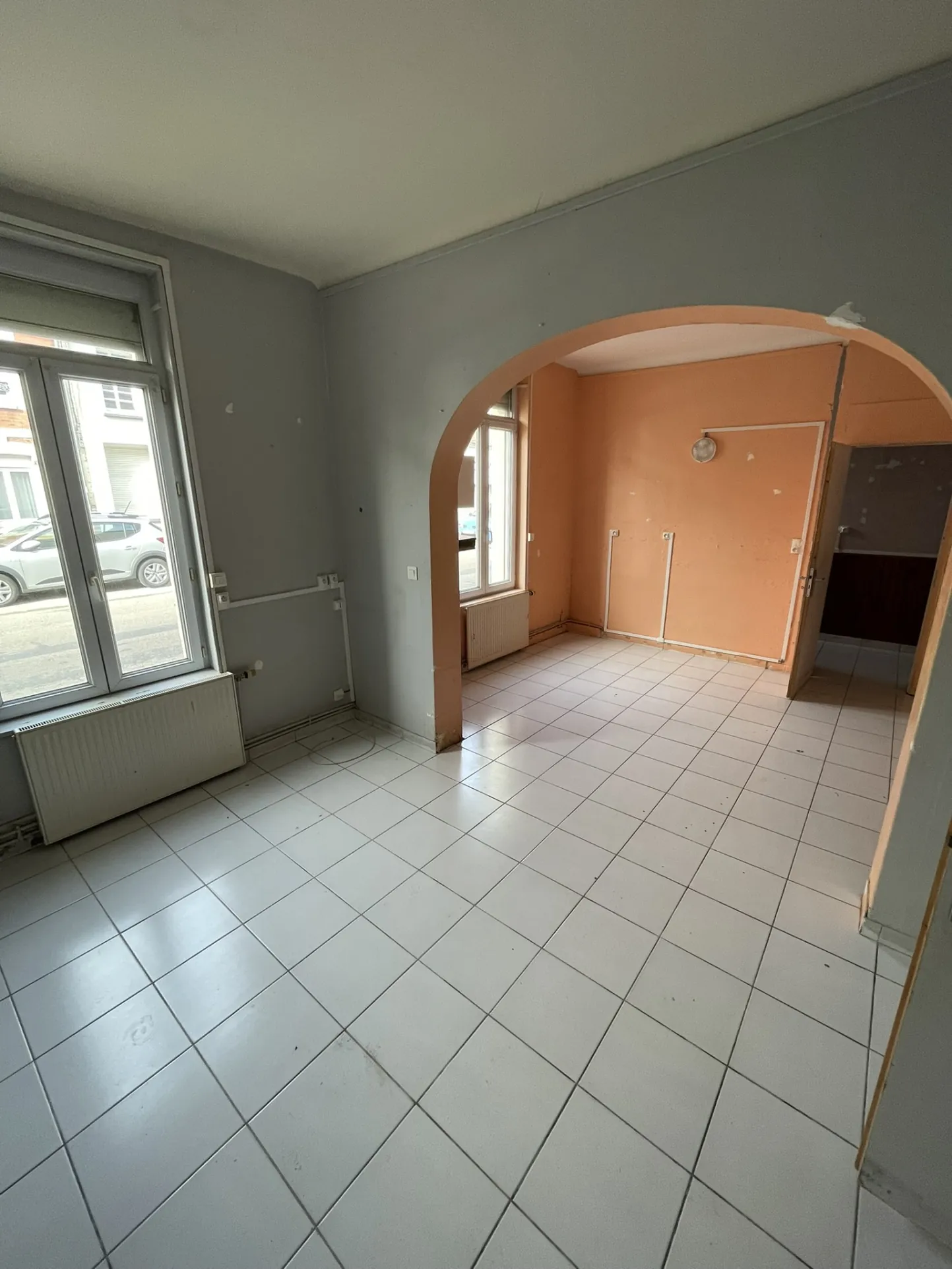 Maison de ville à rénover de 60 m² avec cour à Corbie 