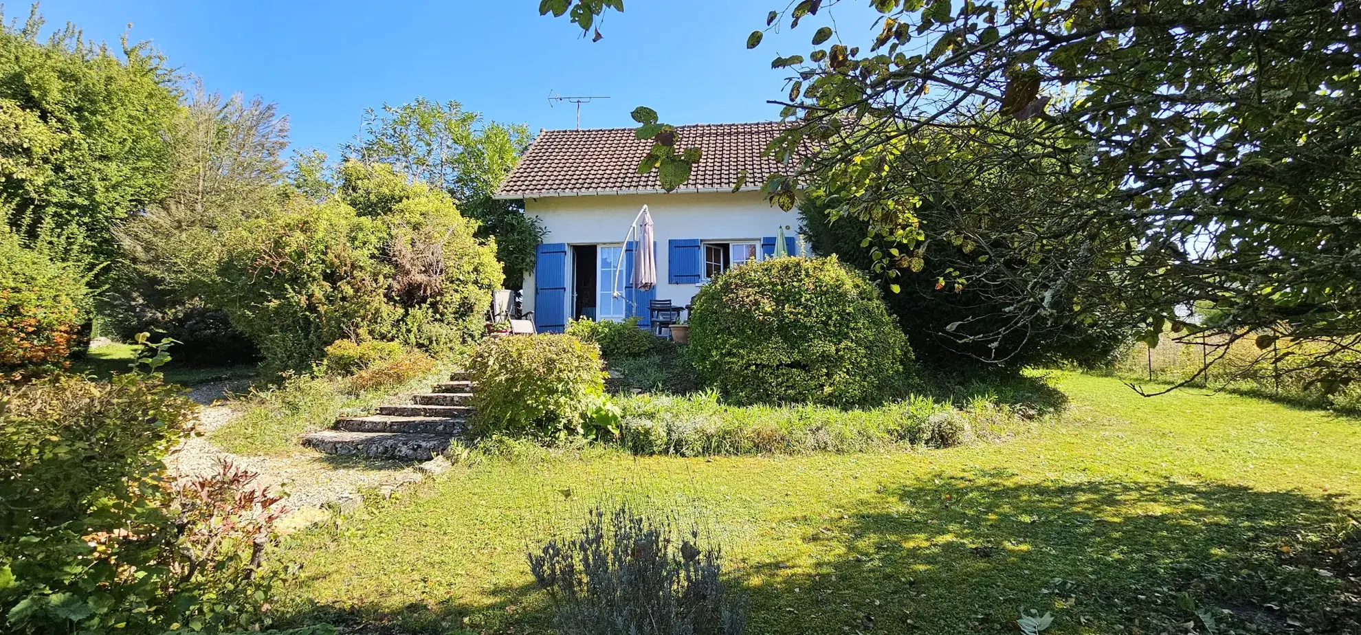 Belle maison indépendante de 71 m² avec grand terrain à proximité de Clamecy 