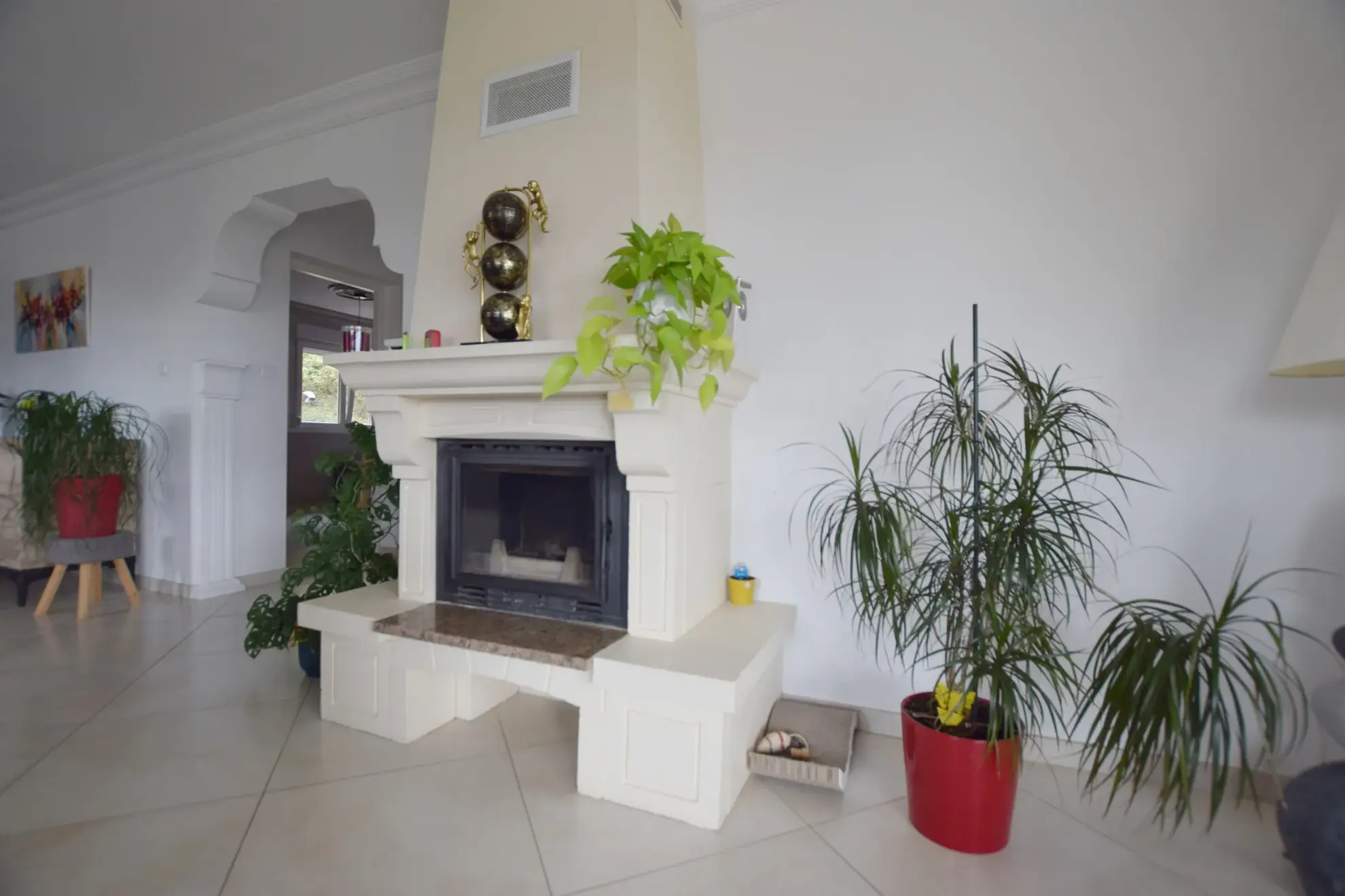 Superbe duplex contemporain à Taillecourt avec 5 chambres, terrasses panoramiques et jardin privé 