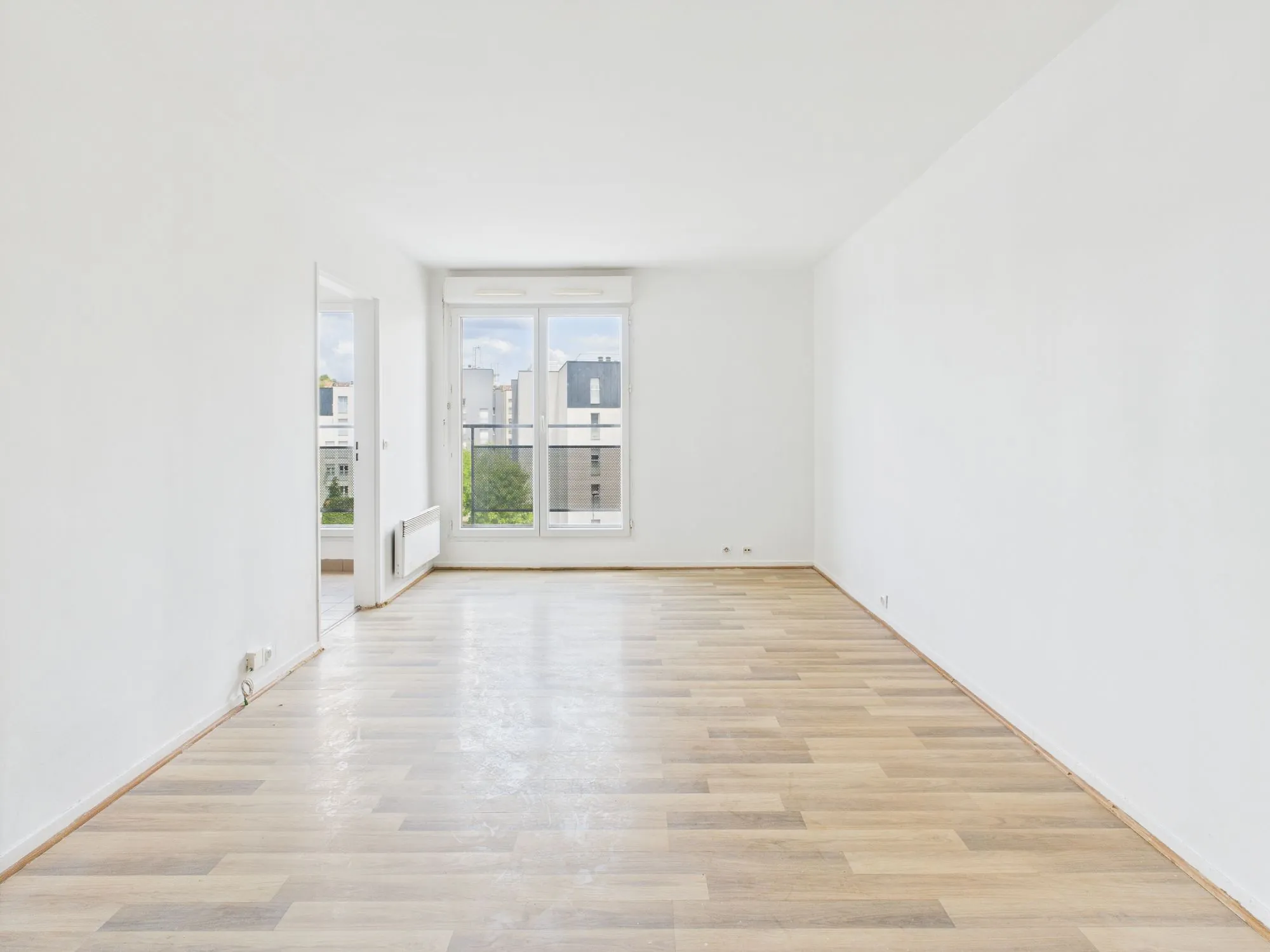 Achat appartement T3 lumineux avec cave et parking à Corbeil-Essonnes