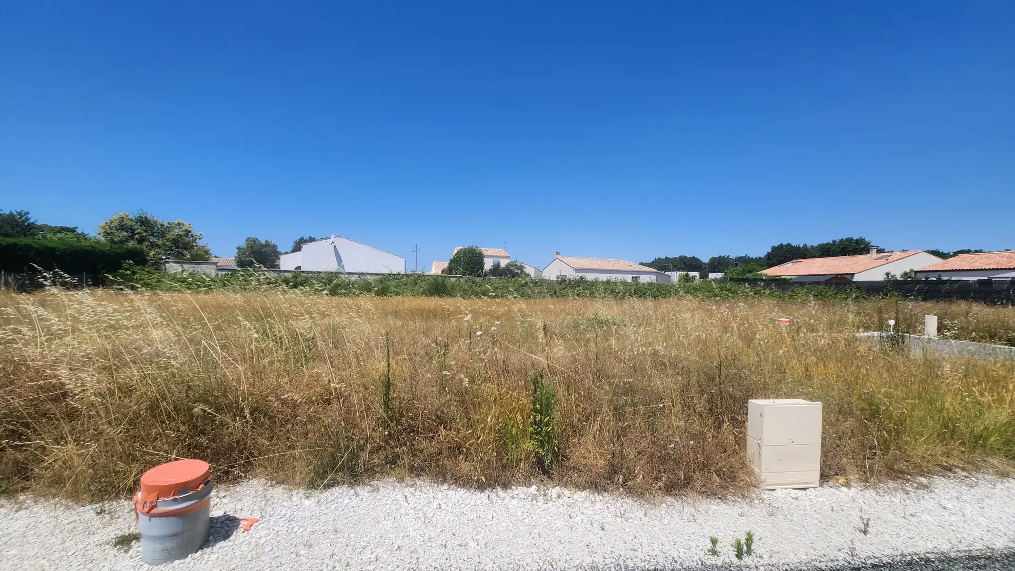 Terrain constructible de 390 m² à Vaux-sur-Mer proche de l’océan