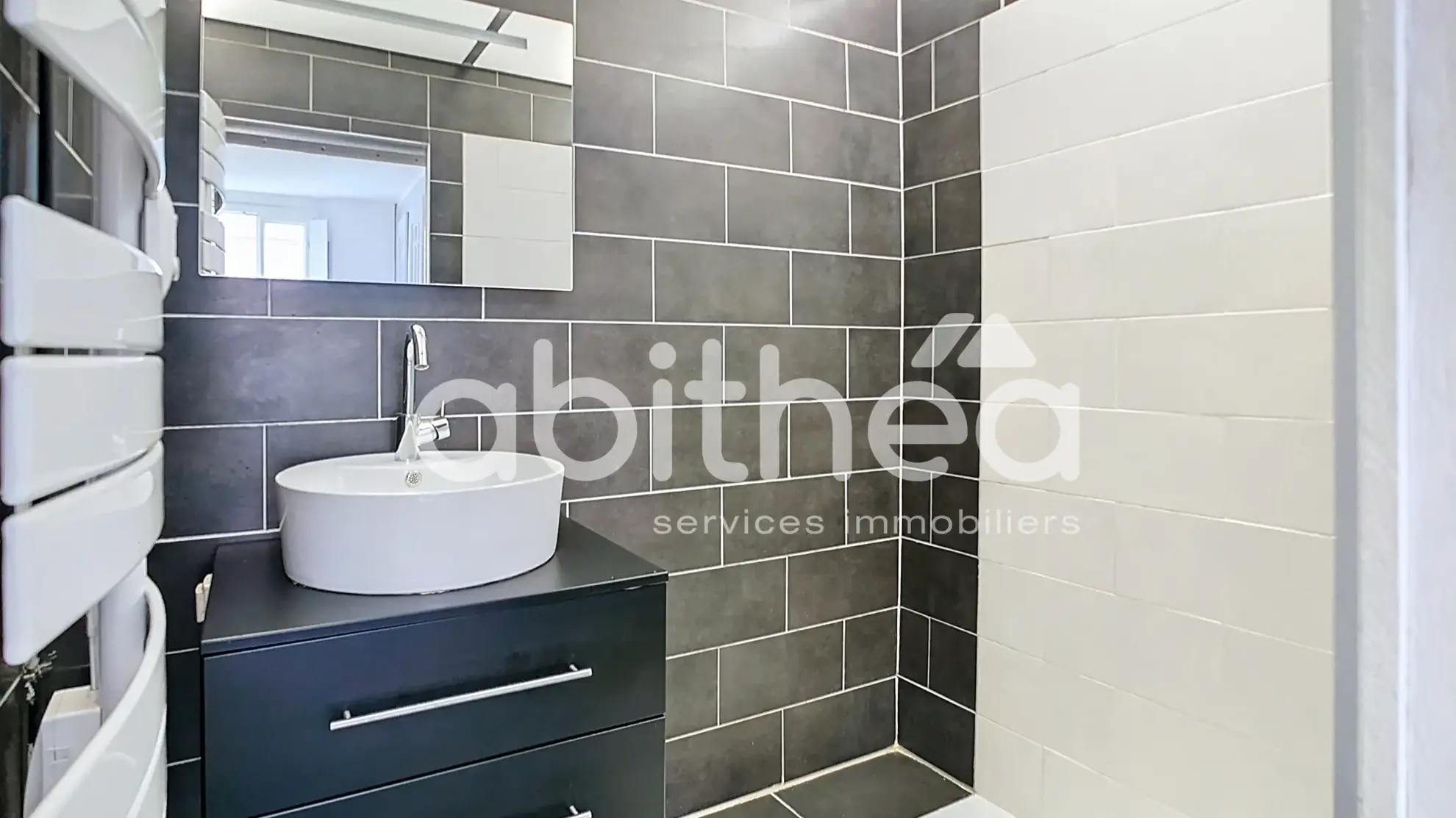 Appartement 2 pièces à Troyes - 53m², charme et luminosité 