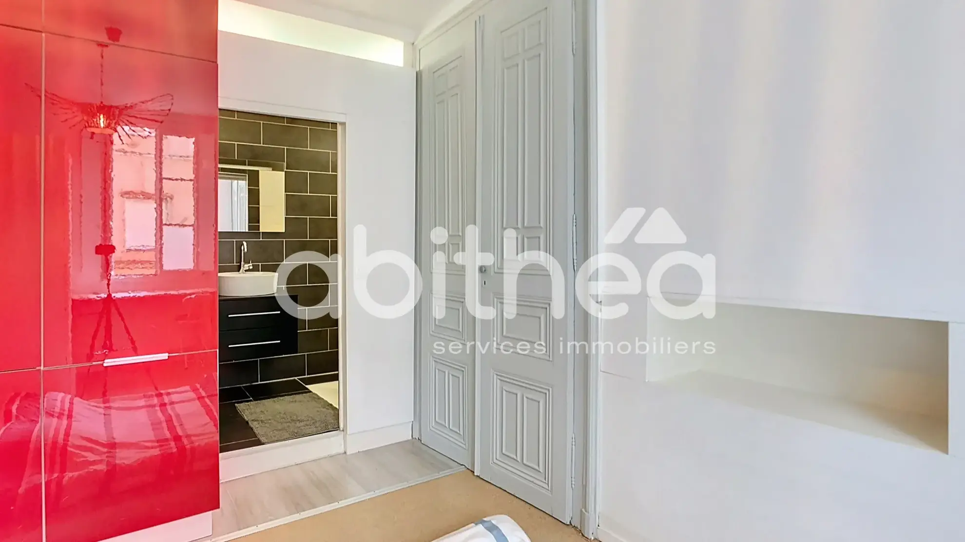 Appartement 2 pièces à Troyes - 53m², charme et luminosité 