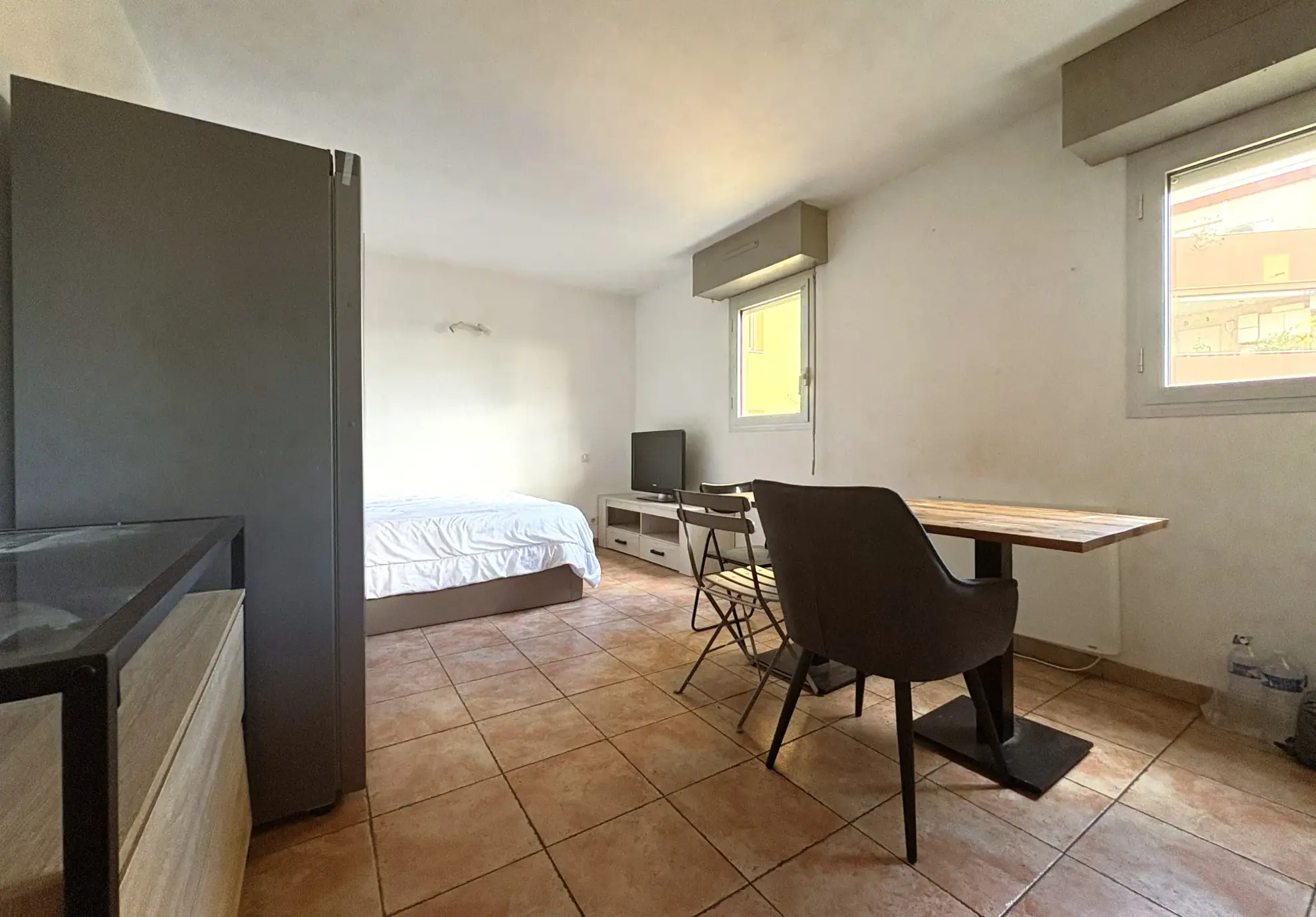 Studio à Uzès de 29m² avec parking dans résidence sécurisée 