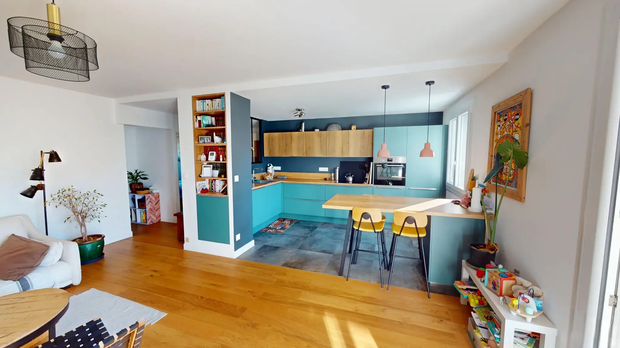 Bel appartement T4 rénové avec terrasse, garage et cellier à Montpellier