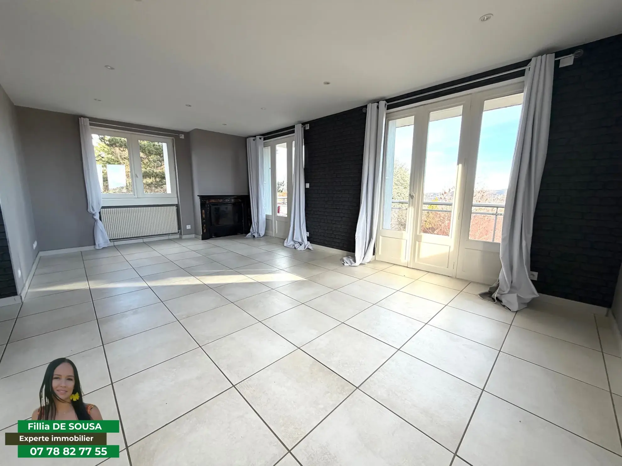 Appartement duplex F4 avec balcons, parking et cave à Saint-Étienne Villeboeuf 