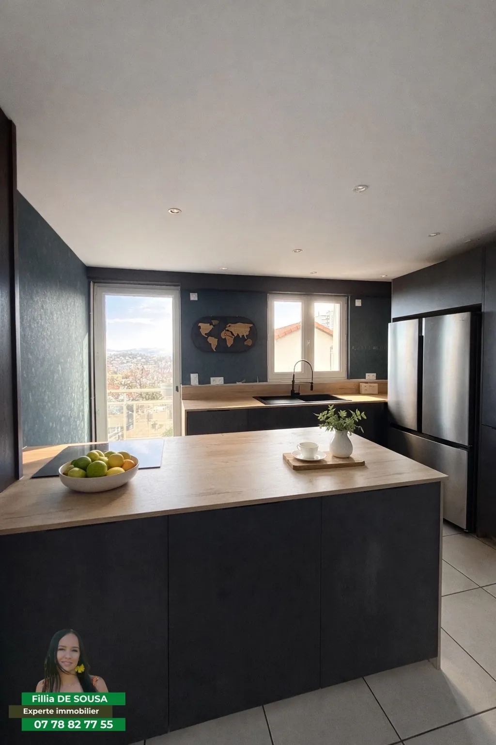 Appartement duplex F4 avec balcons, parking et cave à Saint-Étienne Villeboeuf 