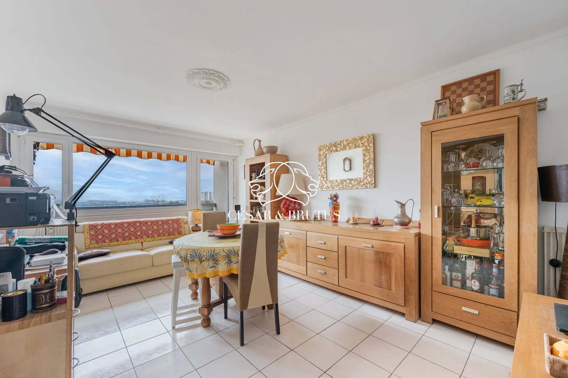 Appartement T2 de 50 m² avec Balcons et Cave à Rillieux-la-Pape