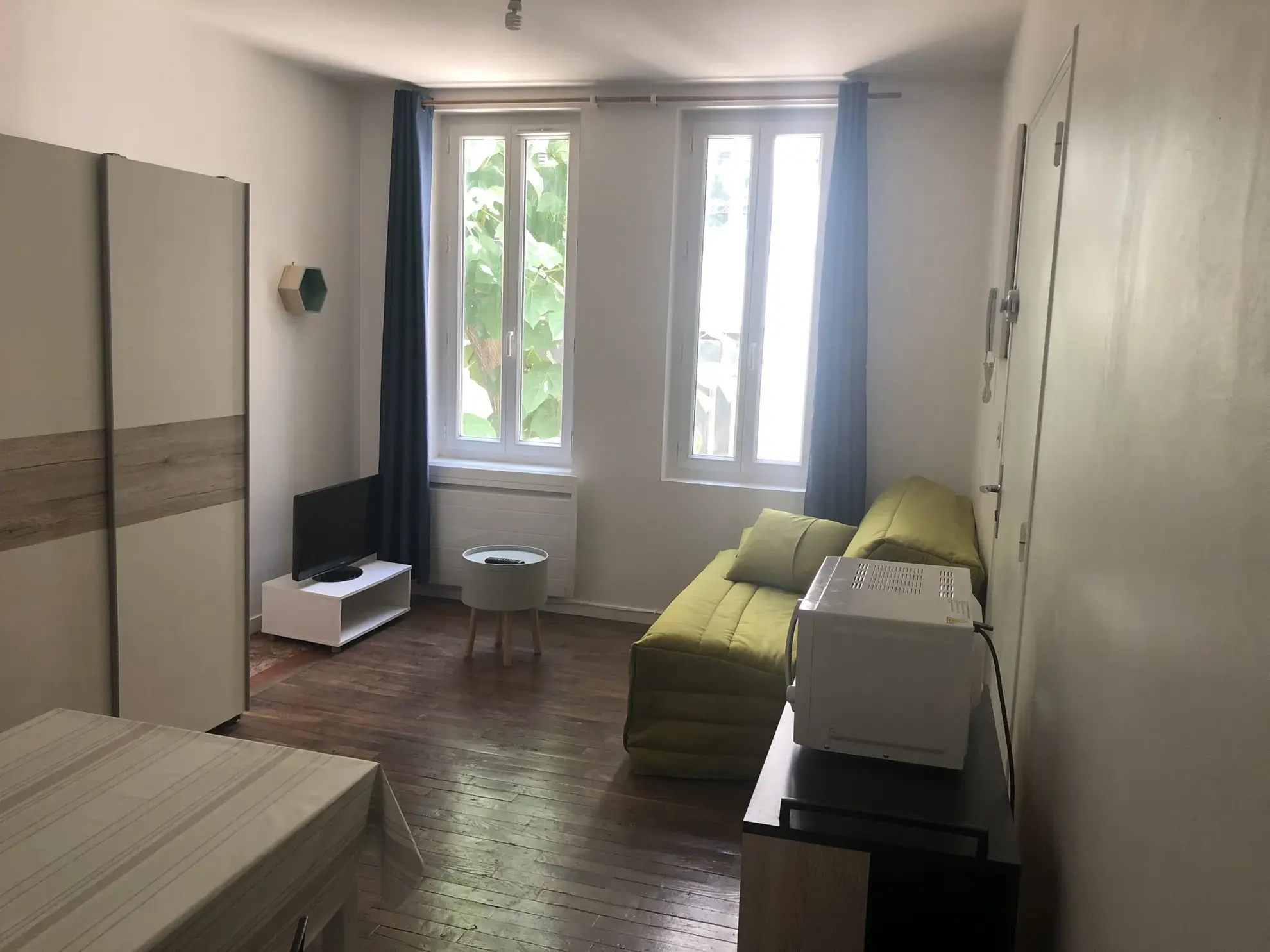 Studio à vendre de 20,40 m² en centre de Troyes - Opportunité d'investissement