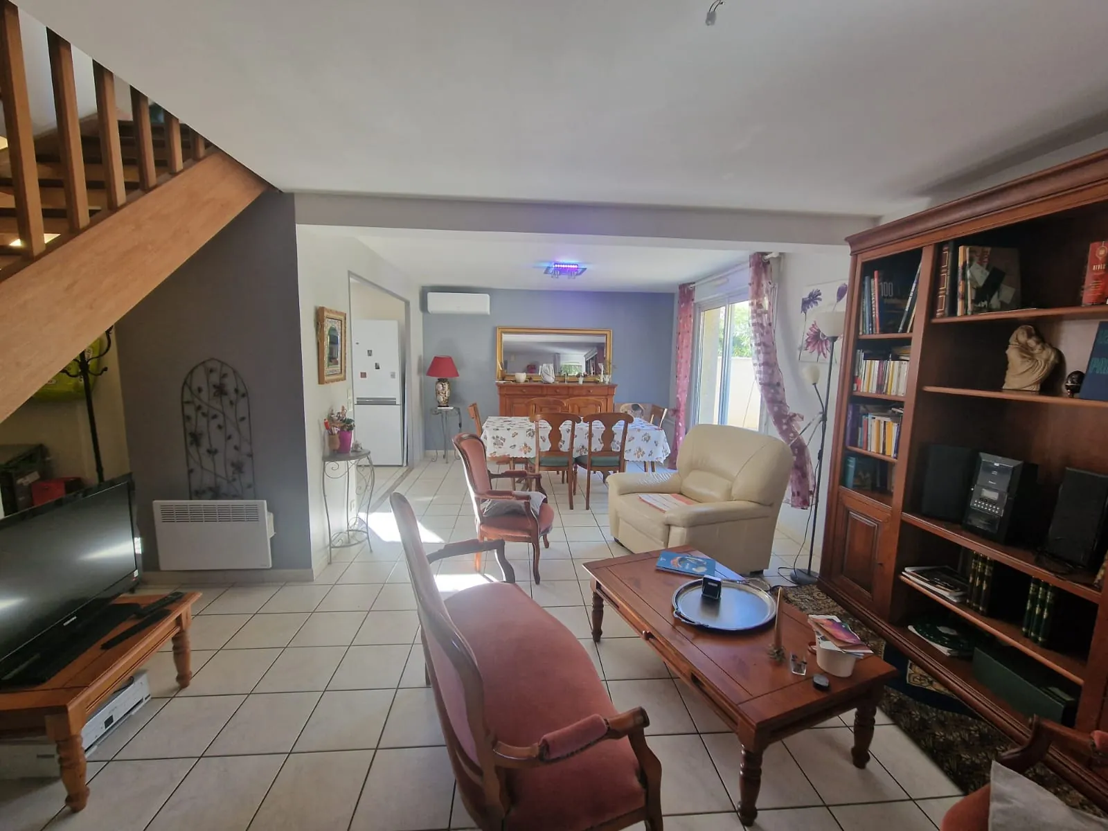 Charmante maison à Narbonne avec 3 chambres, garage et terrain piscinable 
