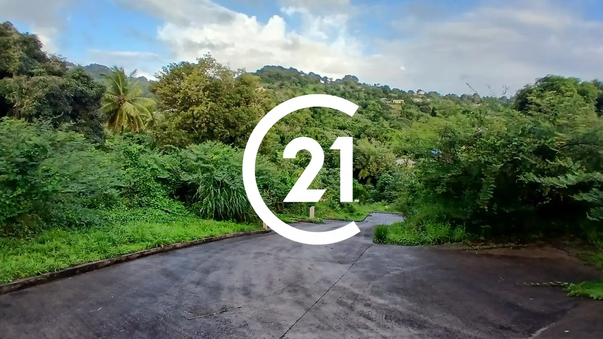 Terrain constructible de 669 m² au François avec vue campagne