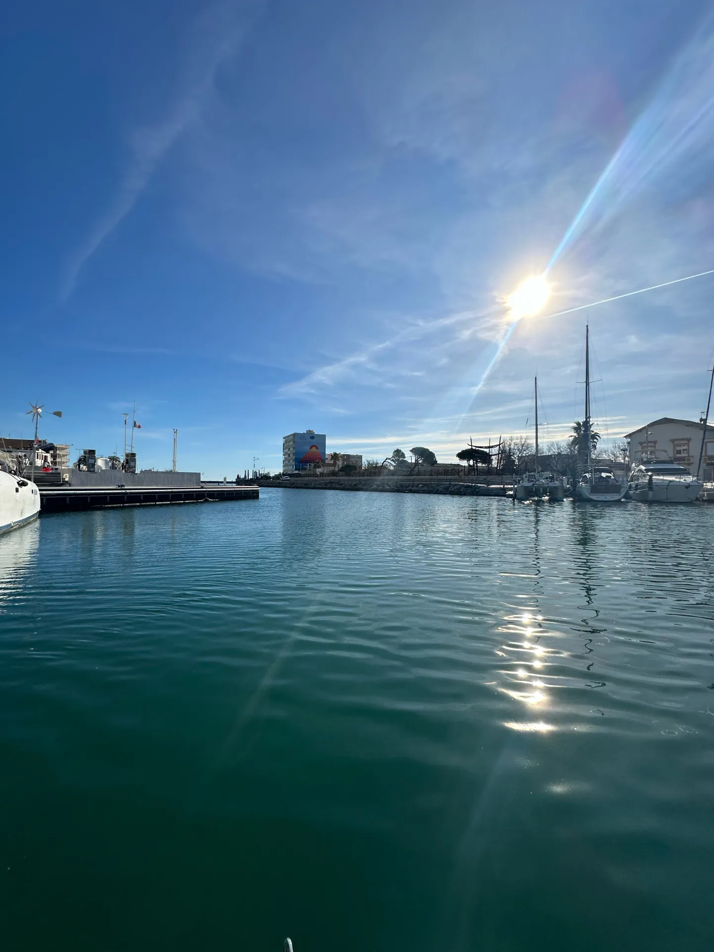 Studio en vente à Carnon Plage avec terrasse ensoleillée et vue mer 