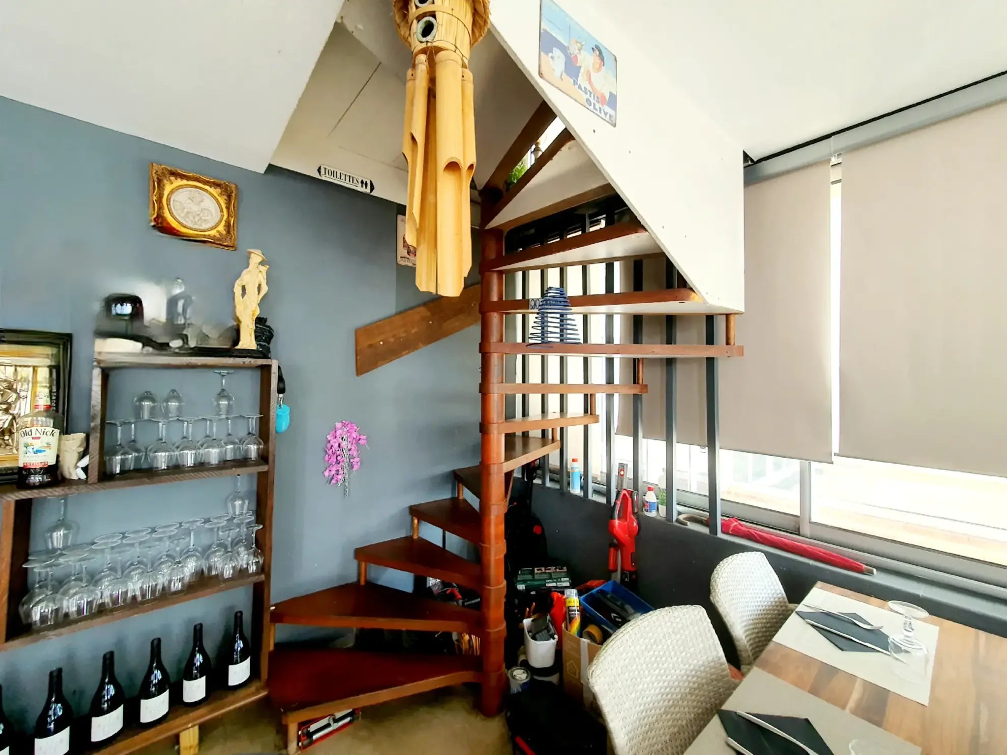 Restaurant à vendre avec vue sur port à Port Camargue – Opportunité rare 