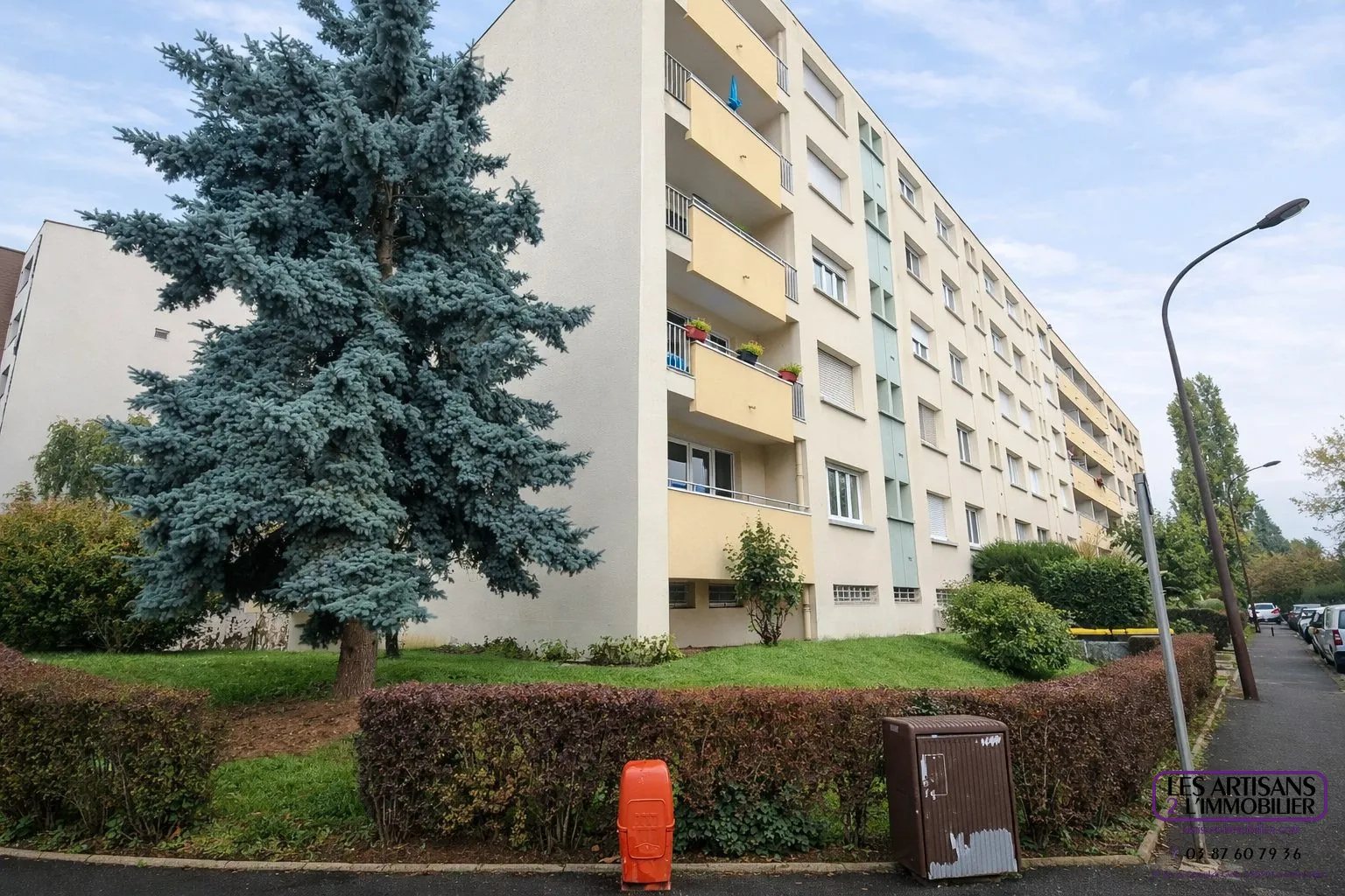 Appartement F2 à Metz Sablon avec parking, cave et bon état 