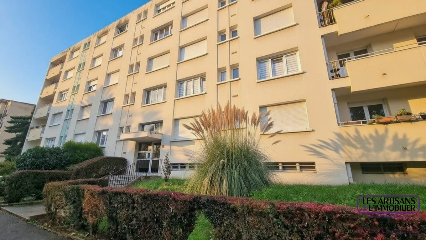 Appartement F2 à Metz Sablon avec parking, cave et bon état
