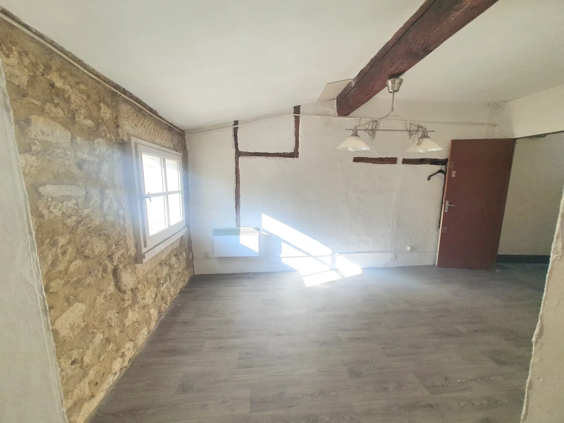 Appartement T2 de 54 m² avec cachet historique au cœur de Montpellier