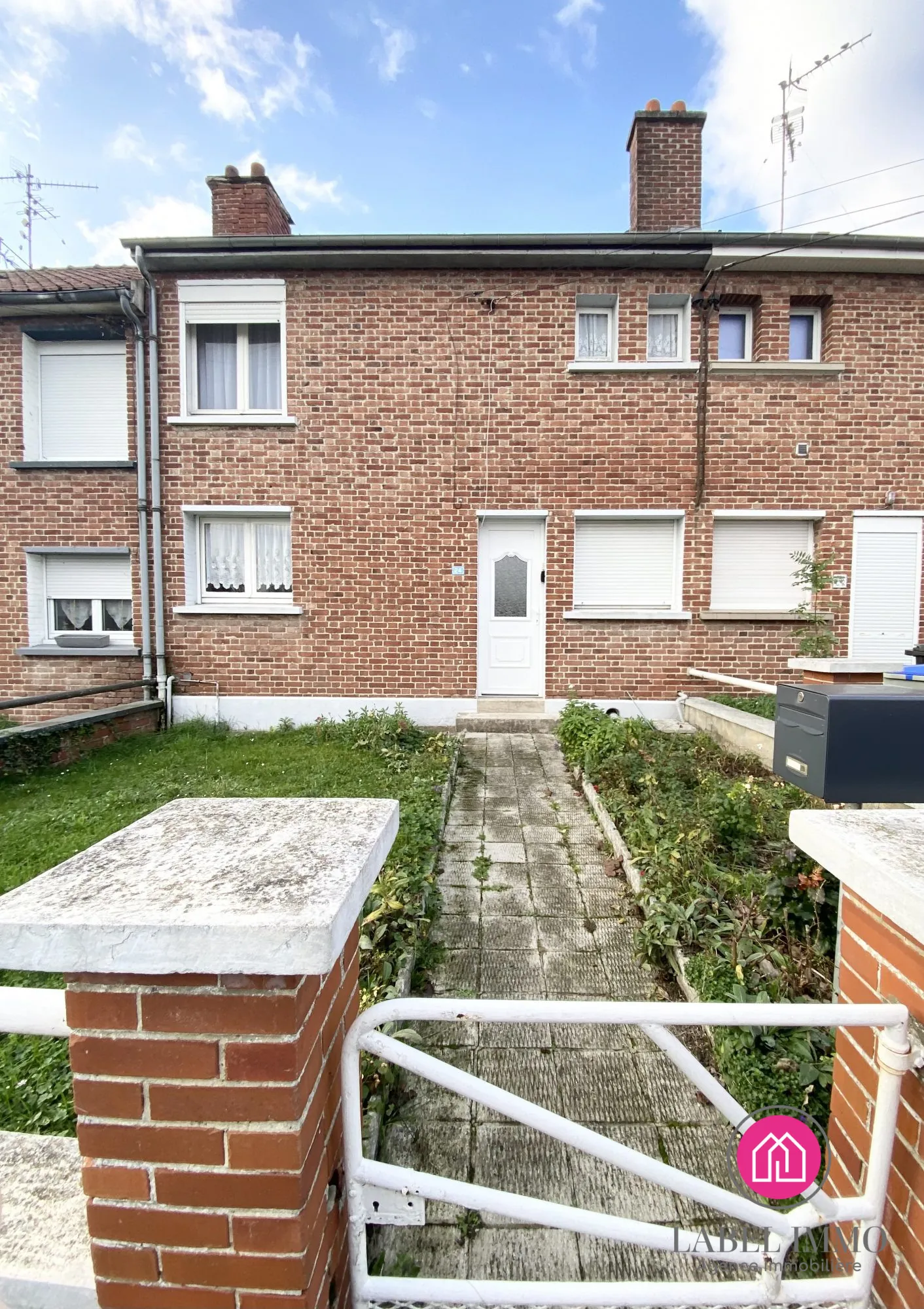 Maison à rénover à Marquette-en-Ostrevant avec jardin et dépendance