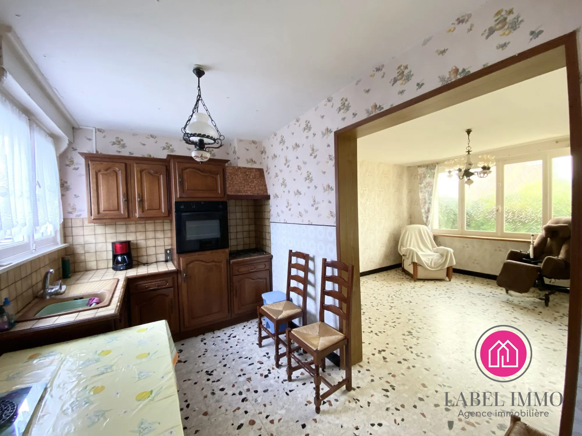 Maison à rénover à Marquette-en-Ostrevant avec jardin et dépendance 