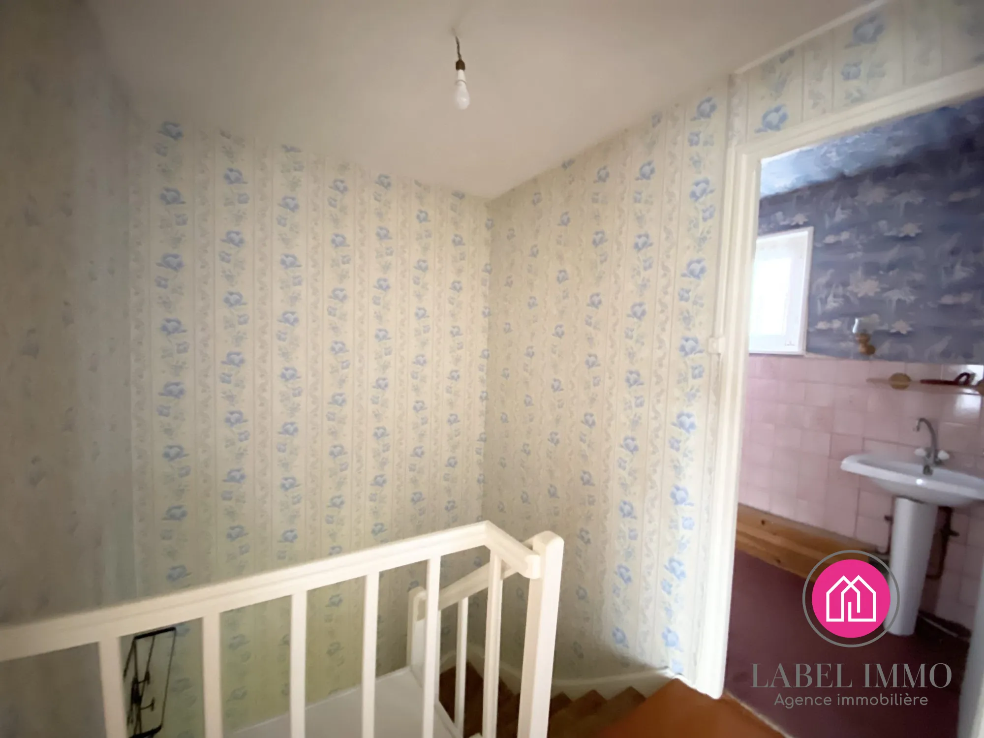 Maison à rénover à Marquette-en-Ostrevant avec jardin et dépendance 