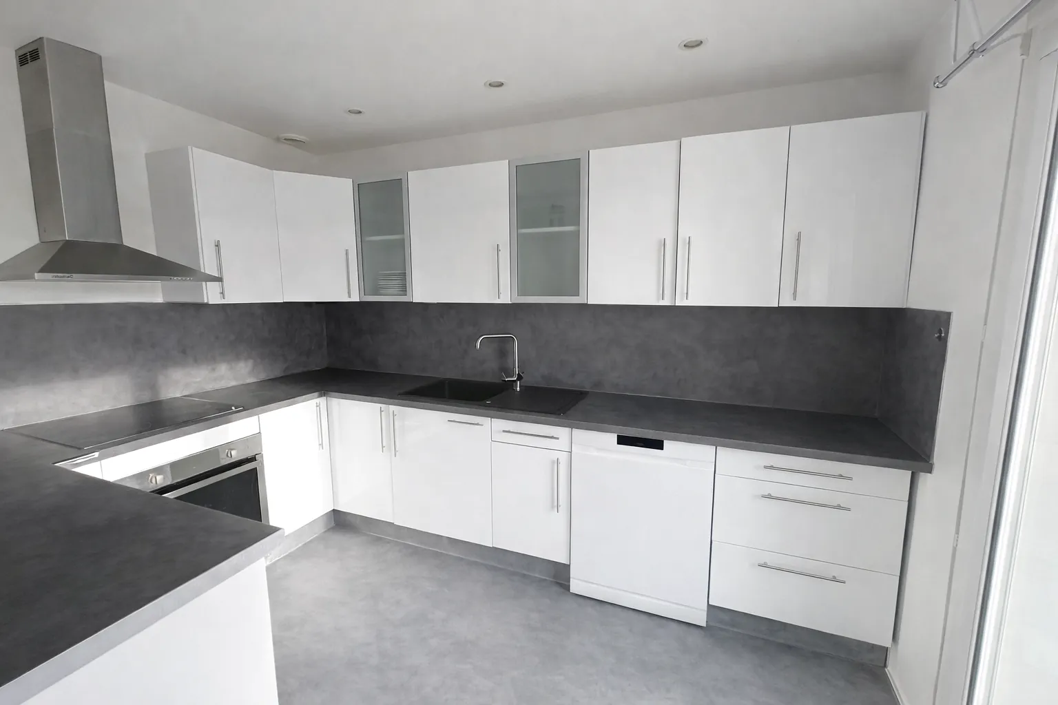 Vente de pavillon de plain-pied avec jardin et garage à Domart-en-Ponthieu 