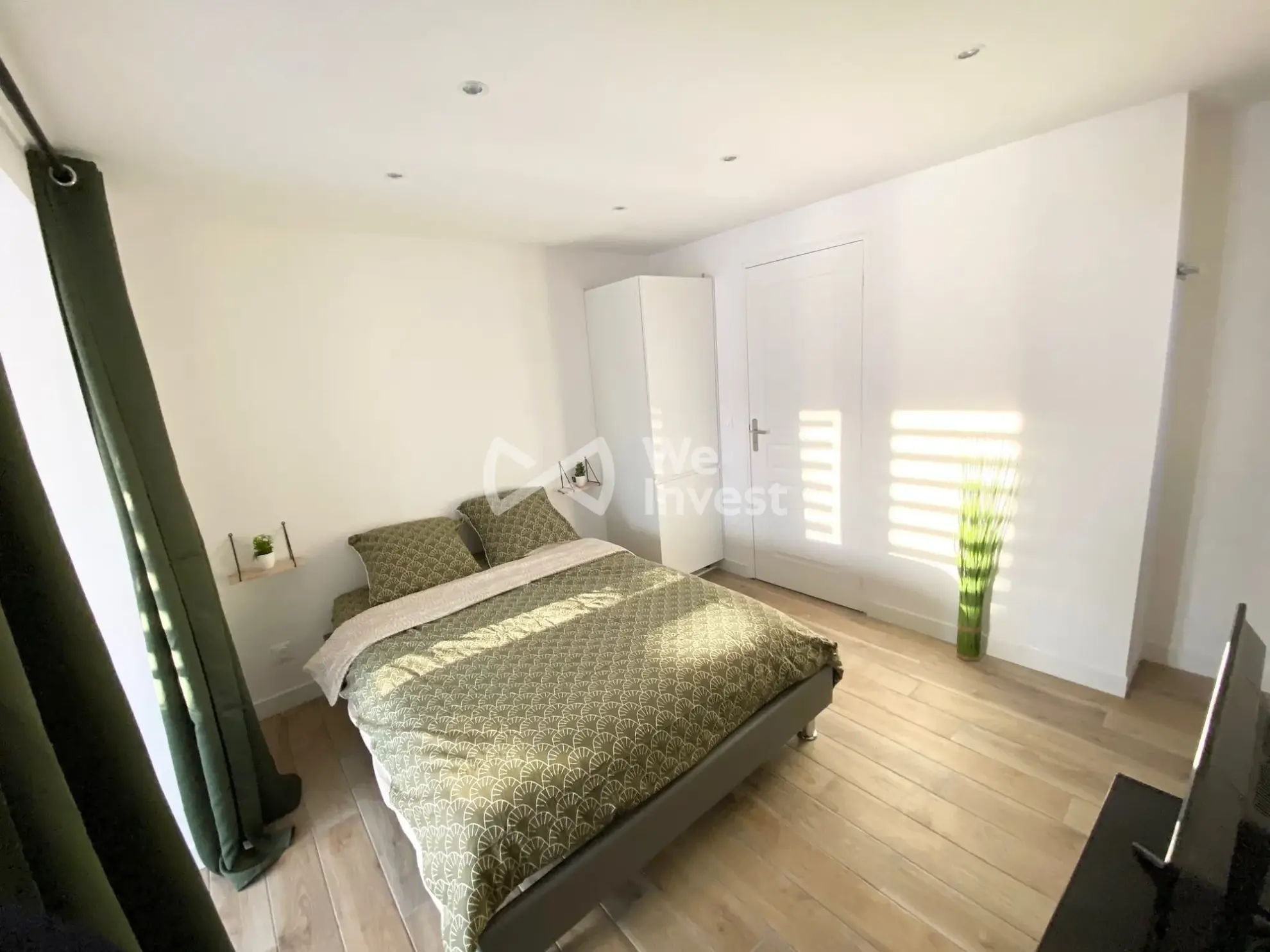 Ensemble immobilier de 5 maisons à vendre à Valenciennes, bon potentiel locatif