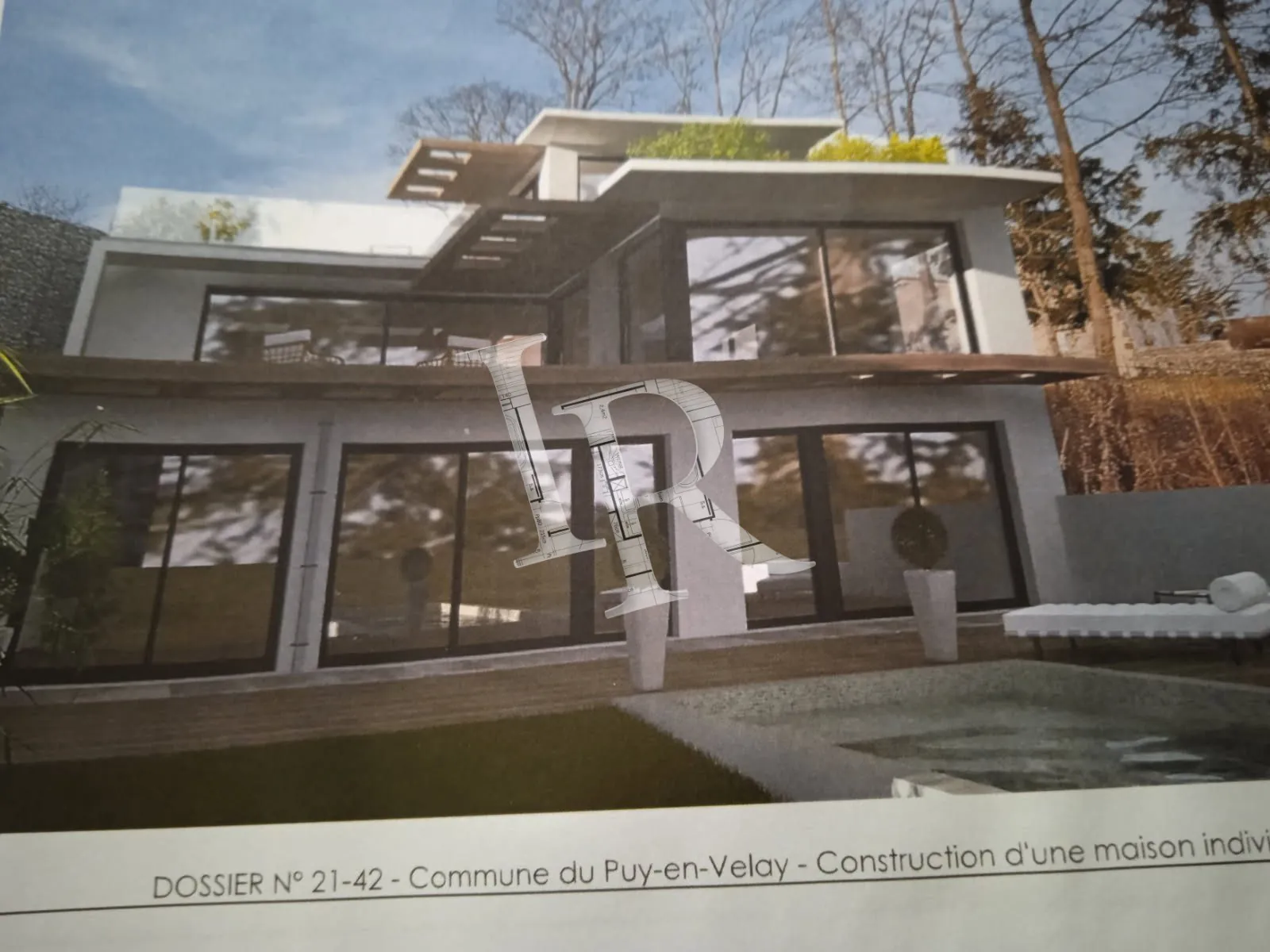 Terrain constructible de 959 m² au Puy-en-Velay avec vue dégagée 