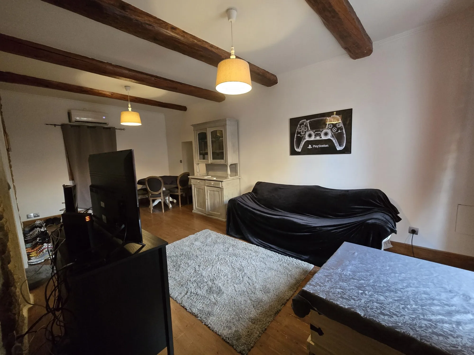 Appartement T2/T3 rénové avec charme ancien à Sorgues 