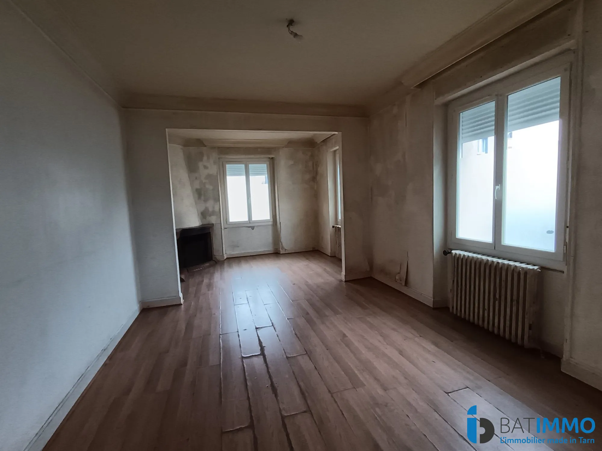 Maison de ville T4 avec cave à Mazamet proche commodités 