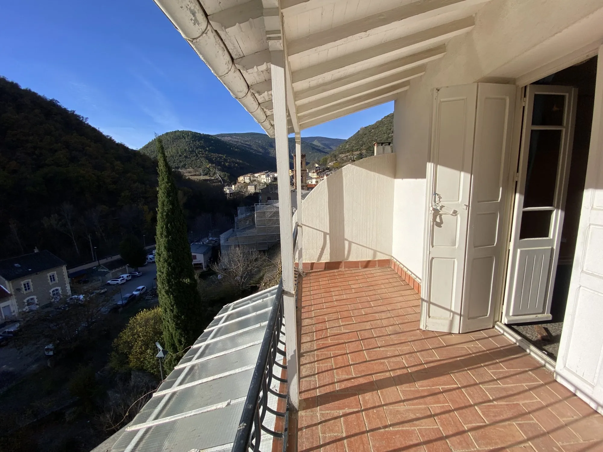 Belle maison de village avec terrain à vendre à Olette