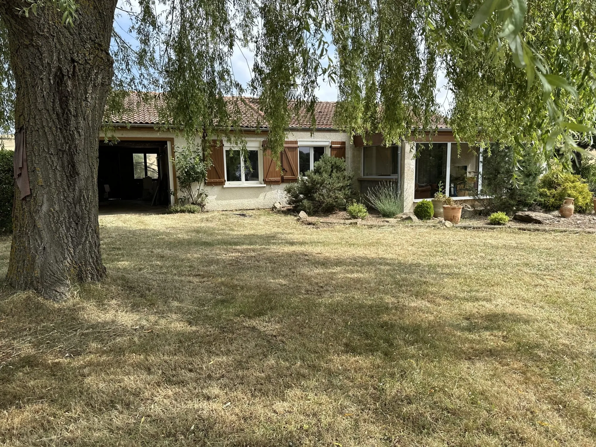 Maison à vendre à Espalem avec terrain de 2870 m2 et 3 chambres 