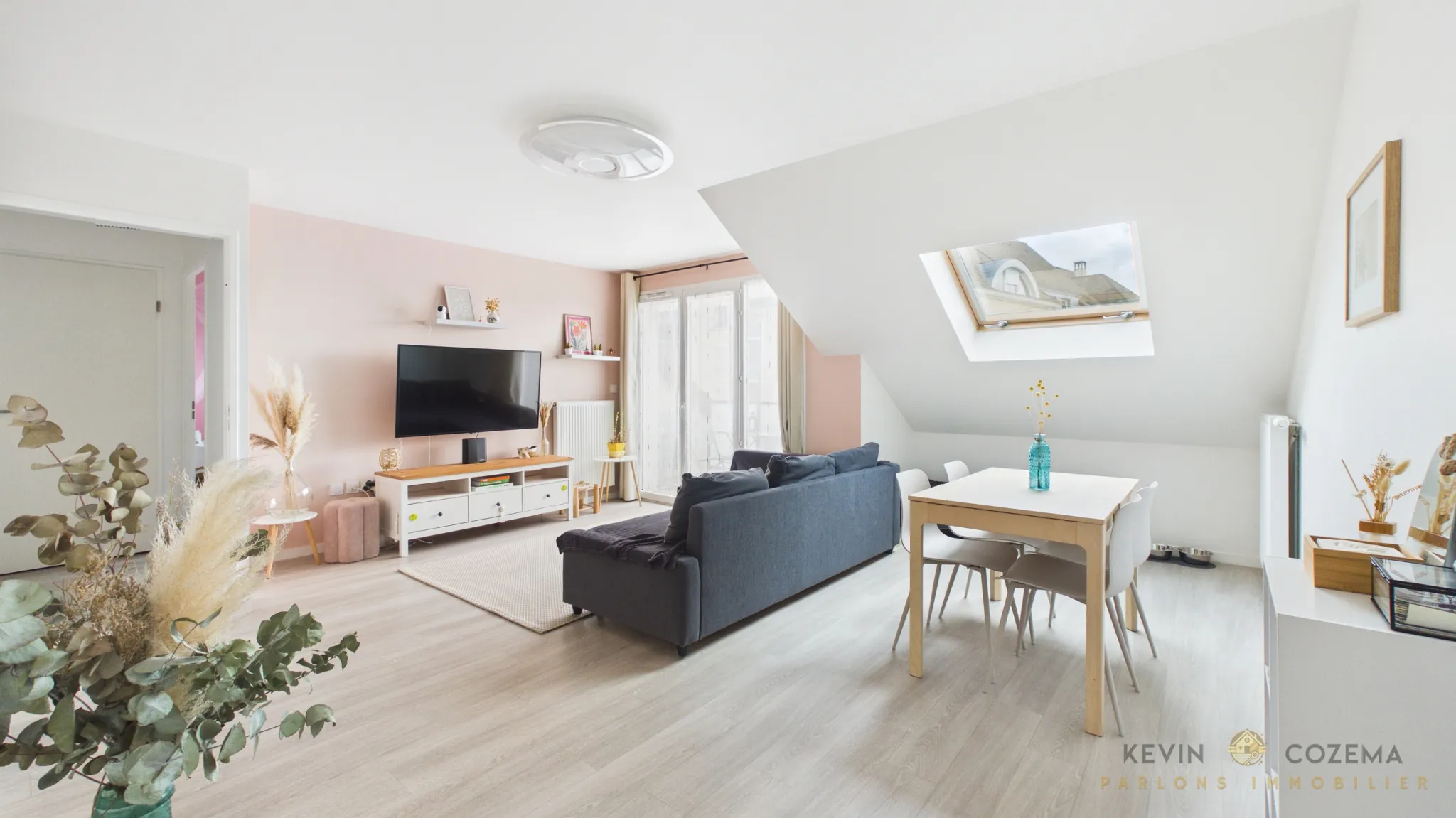 Appartement 4 pièces lumineux avec balcon et parking sécurisé à Corbeil-Essonnes