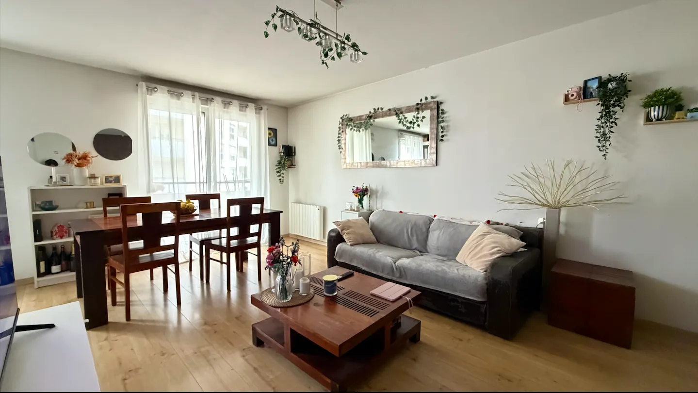 Appartement 2 pièces à vendre à Lyon 3, 50 m², balcon, parking, résidence sécurisée