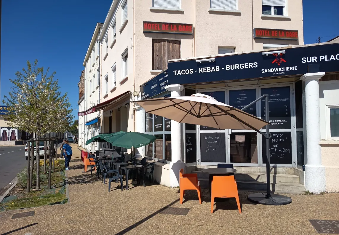 Fonds de commerce hôtel-bar-restaurant avec licence IV à Périgueux 