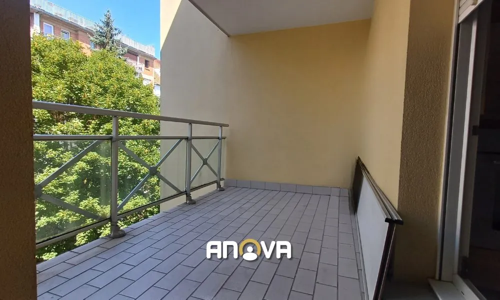 Appartement T2 lumineux avec balcon et cave à Strasbourg Koenigshoffen 