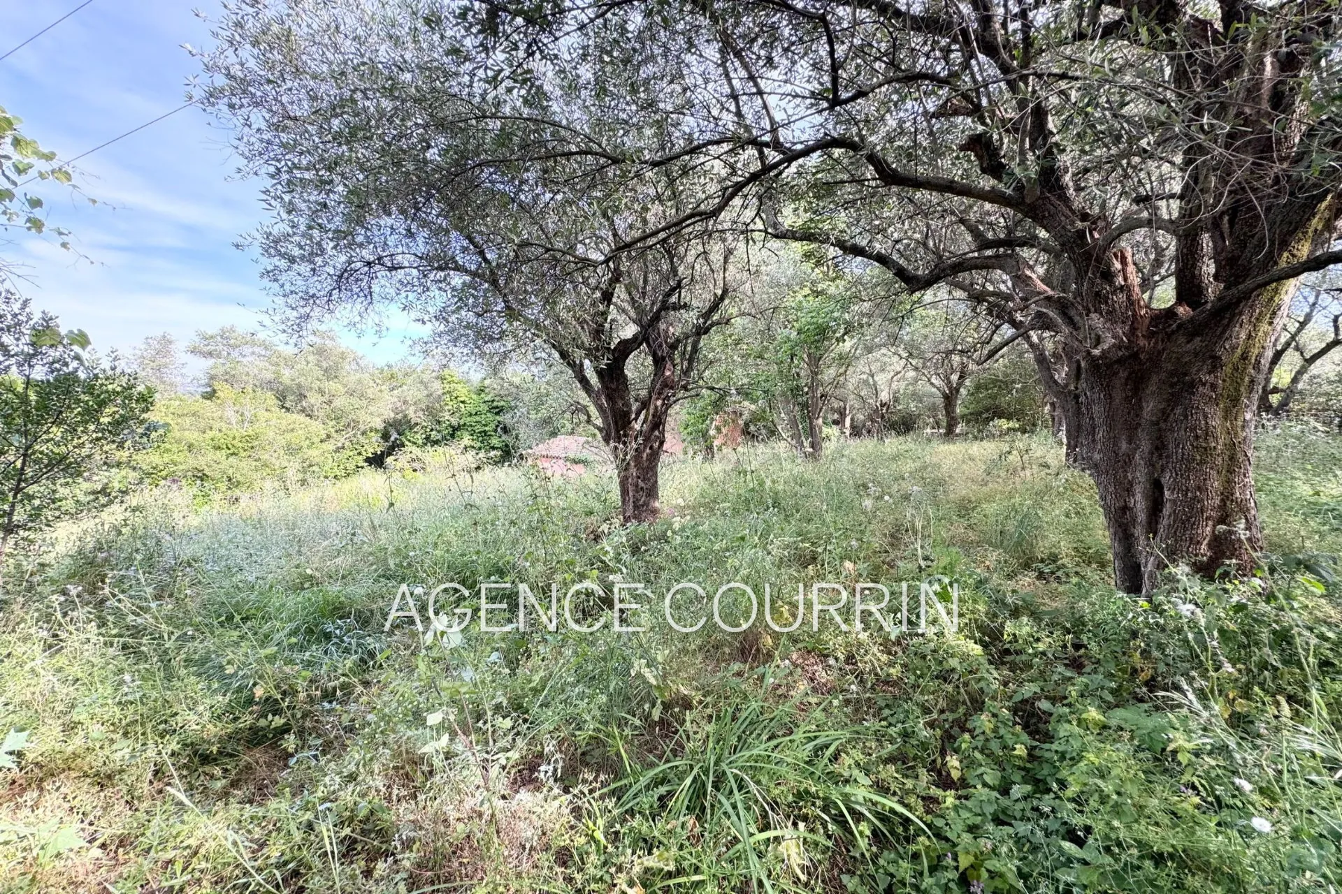 Terrain à vendre à Saint-Antoine, 846 m², secteur calme et privilégié