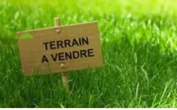 Terrain constructible à vendre à Azay-sur-Cher - 492 m² viabilisé