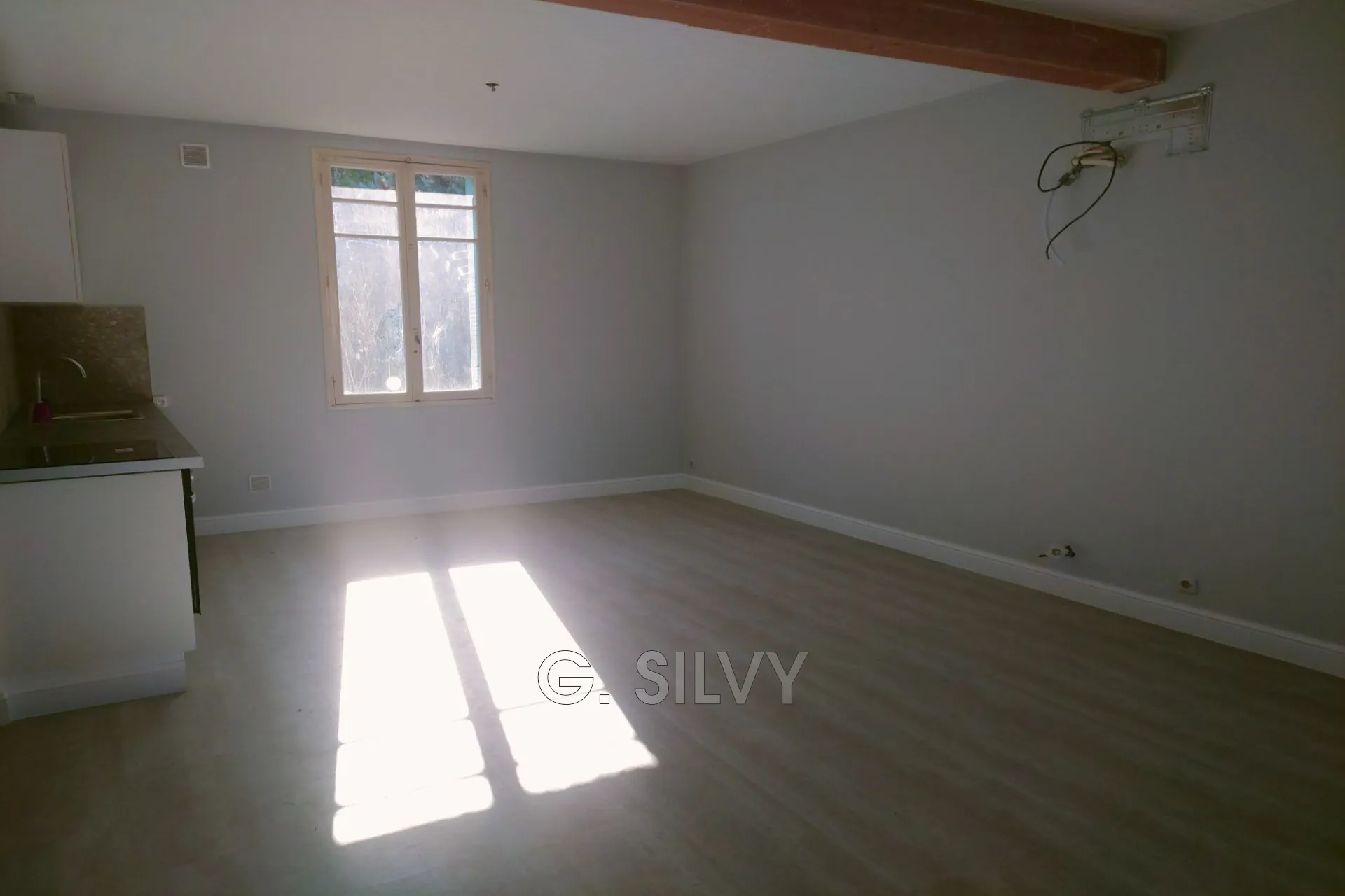 Appartement 3 pièces lumineux avec parking à Orange