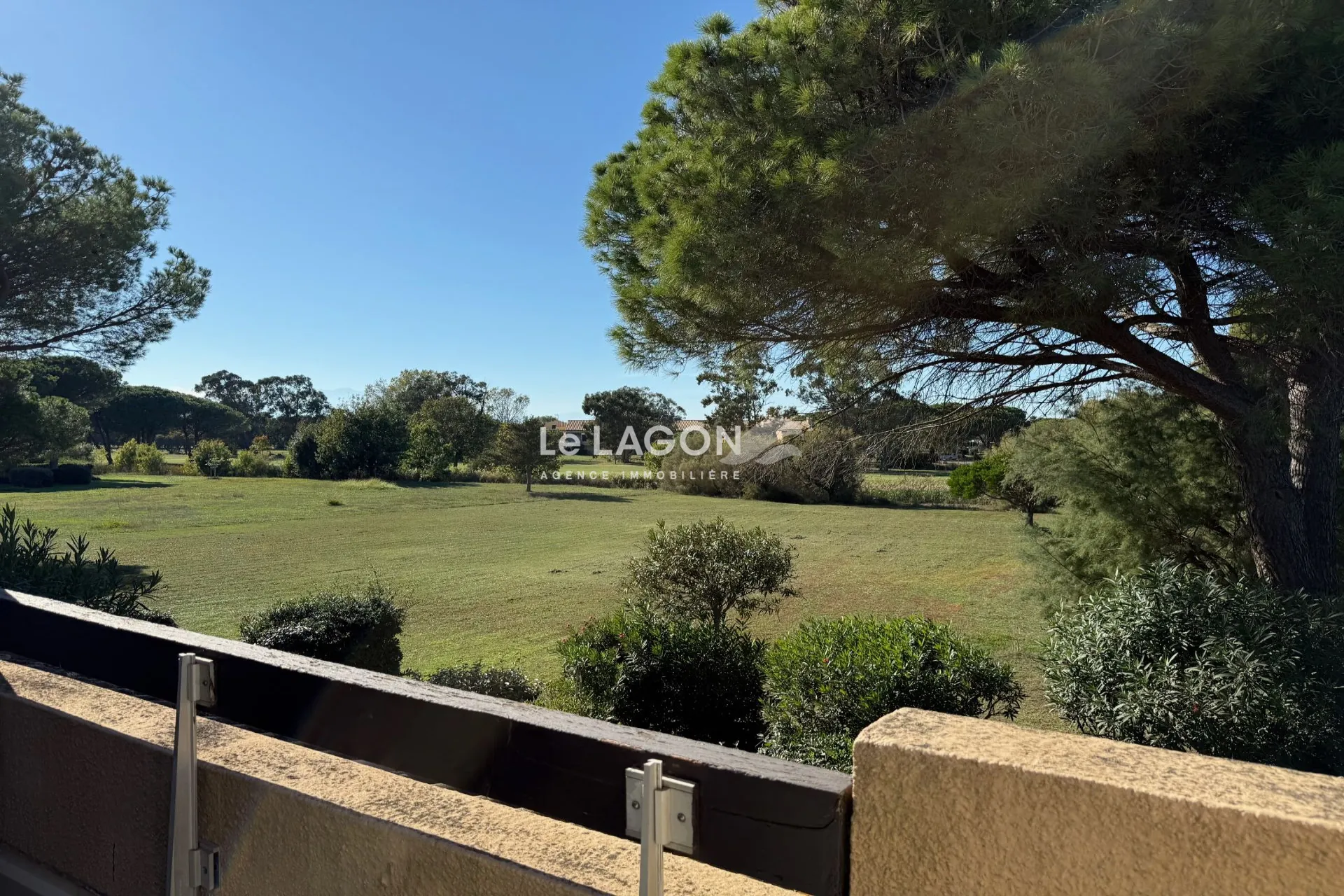 Appartement 2 pièces avec magnifique vue sur golf à Saint-Cyprien-Plage