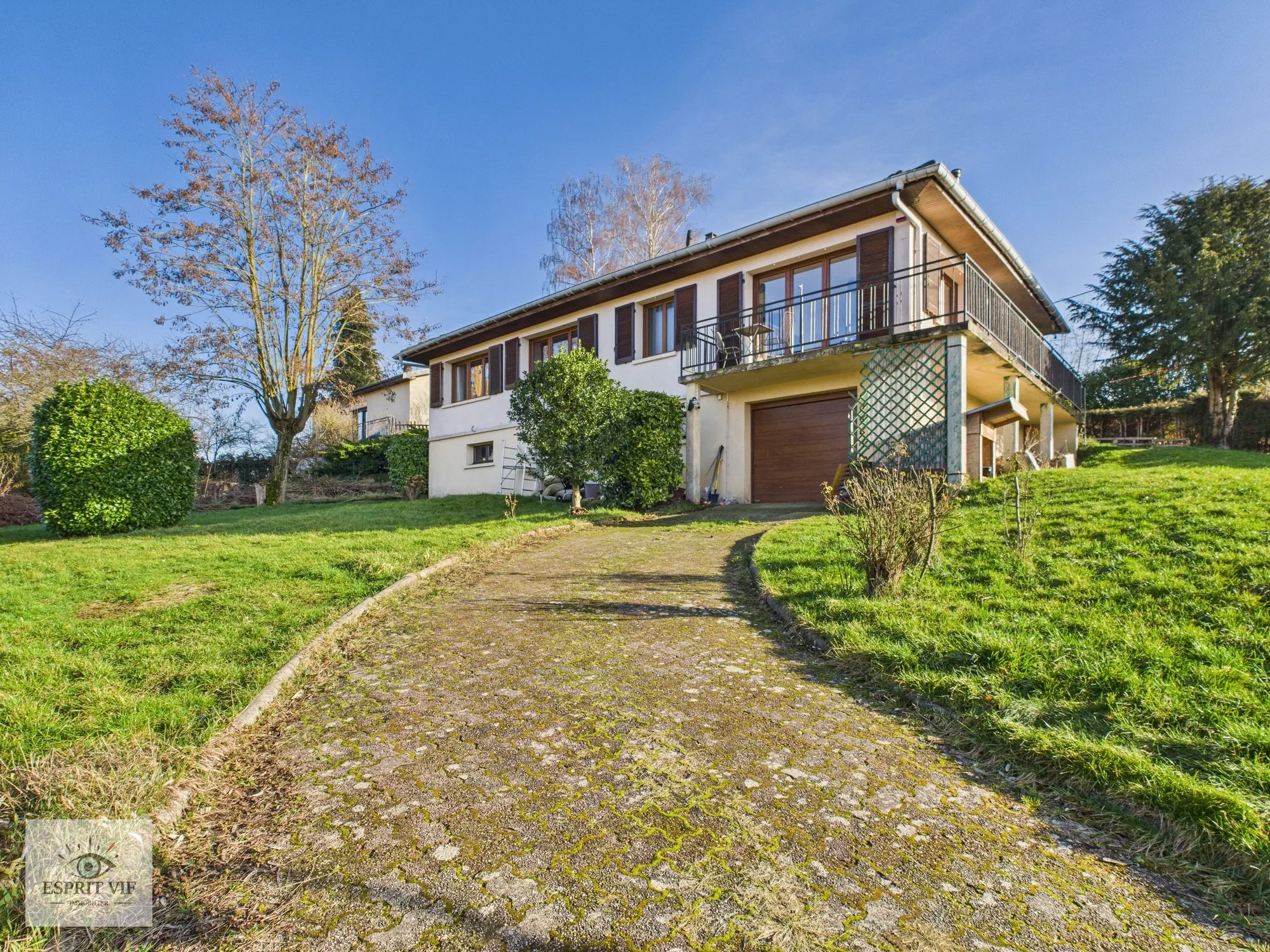 Maison individuelle de 134 m² avec sous-sol et jardin à Moncel-sur-Seille