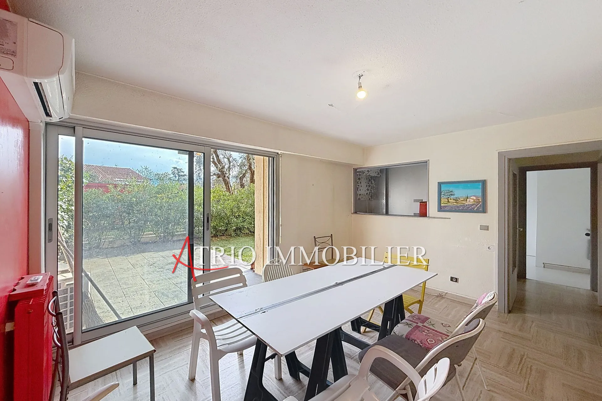 À vendre appartement 2 pièces avec terrasse à Cagnes-sur-Mer - Cros de Cagnes 