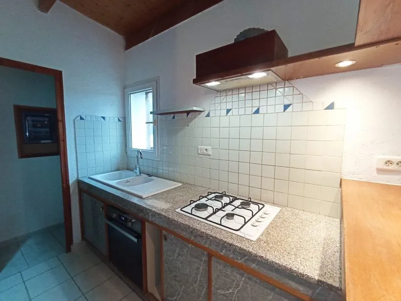                   Coin cuisine Appartement 2 pièces avec jardin privatif à Saint-Nazaire 