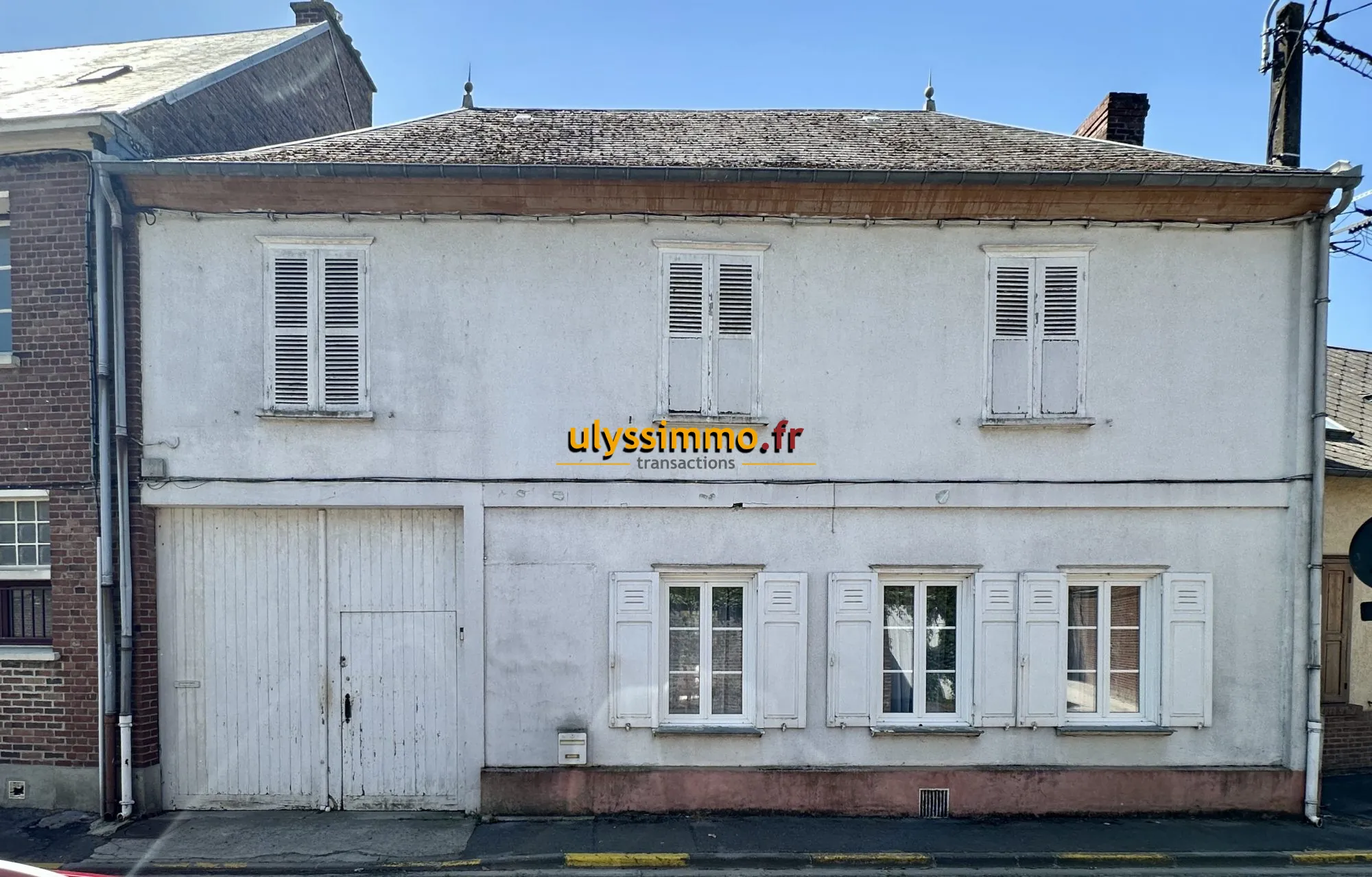 Maison ancienne à rénover avec jardin à Harbonnières
