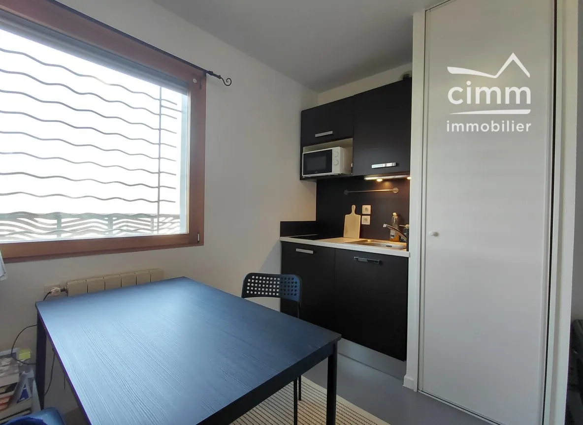 Studio à vendre à Grenoble - Opportunité d'investissement locatif stratégique