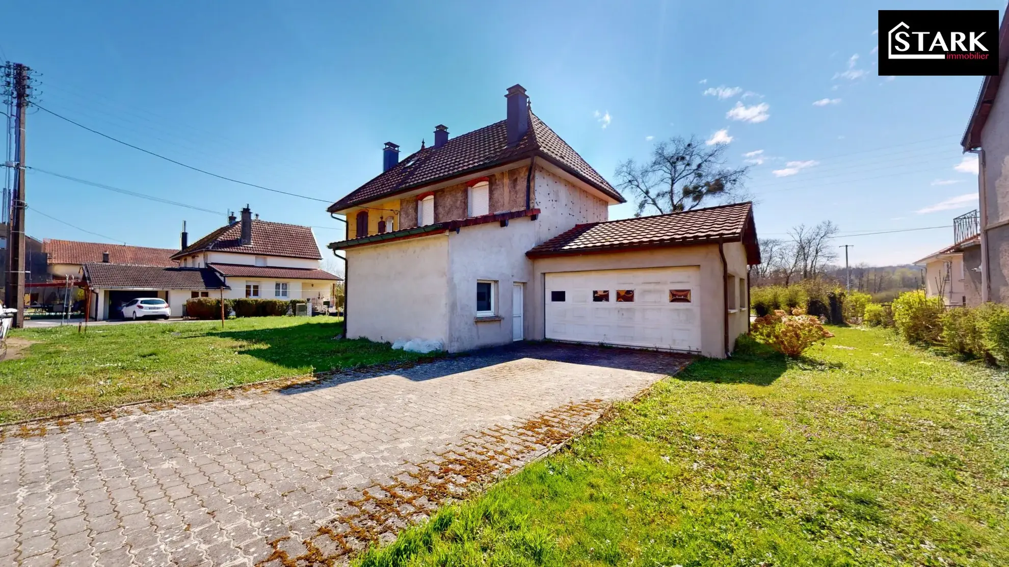 Maison individuelle avec grand terrain à Bavans - Potentiel élevé à saisir