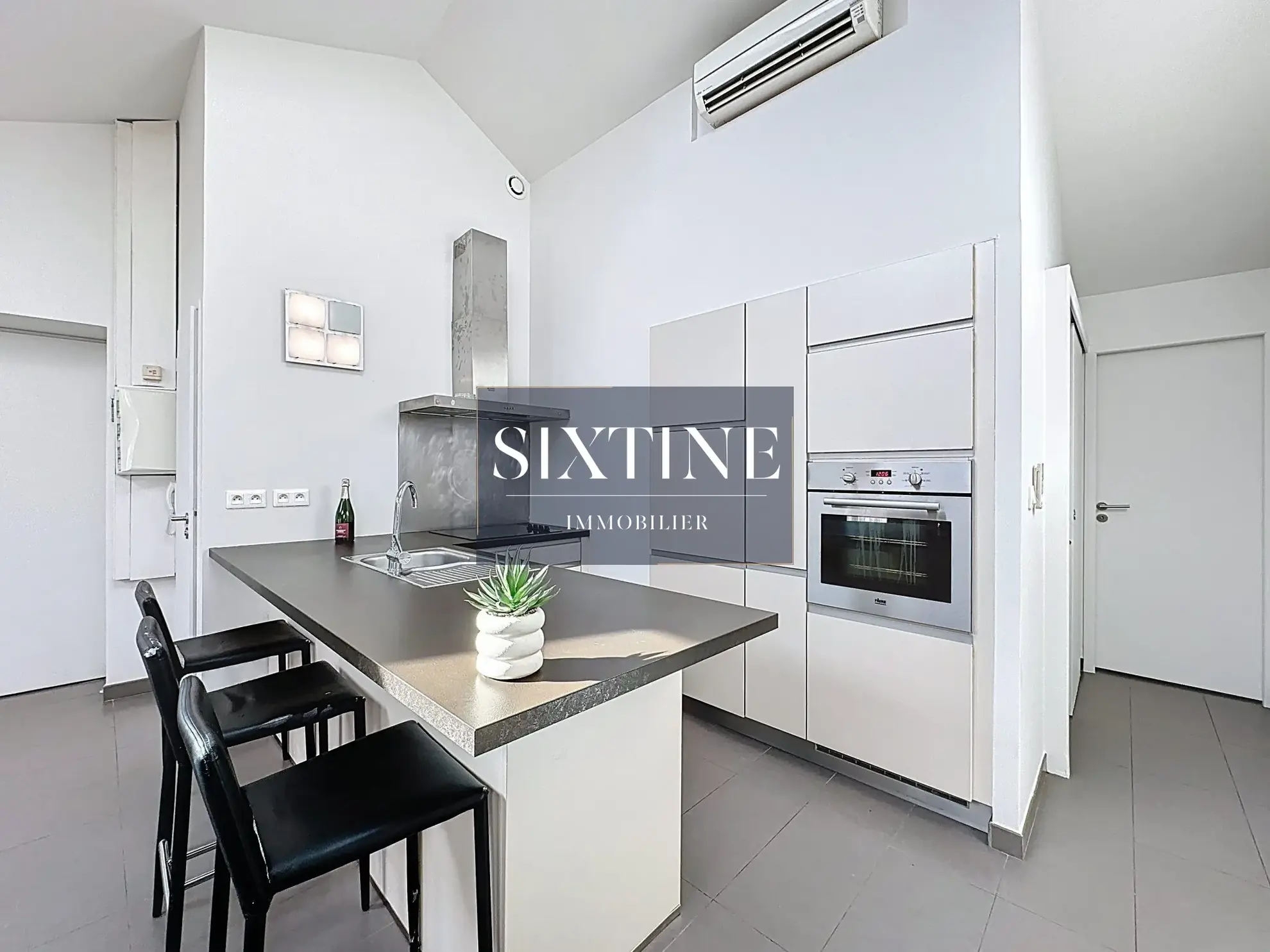 Charmant appartement T2 rénové avec climatisation à Bourgoin Jallieu