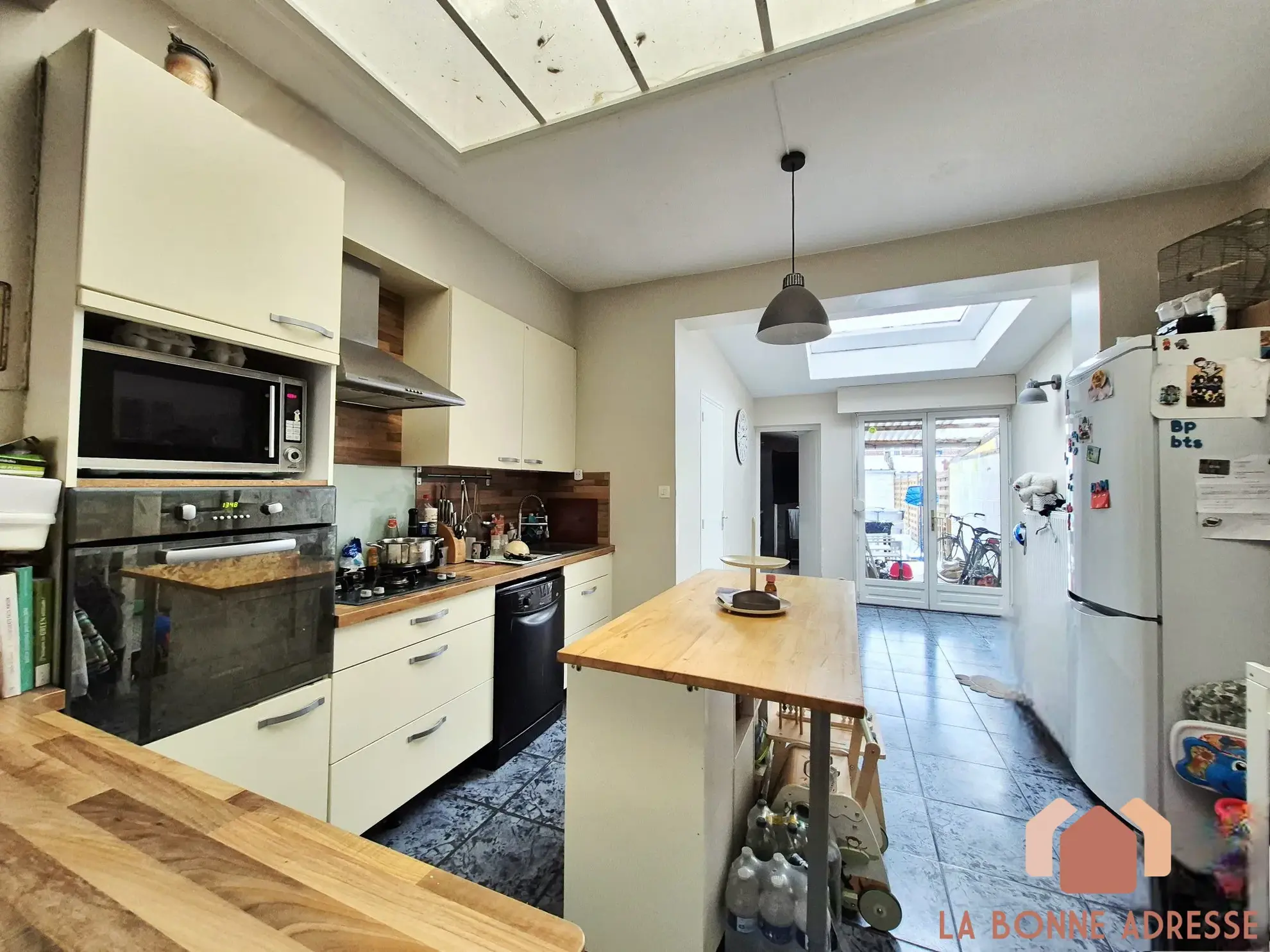 Maison à vendre à Wattrelos dans le secteur Sapin Vert – 3/4 chambres, jardin, bon état