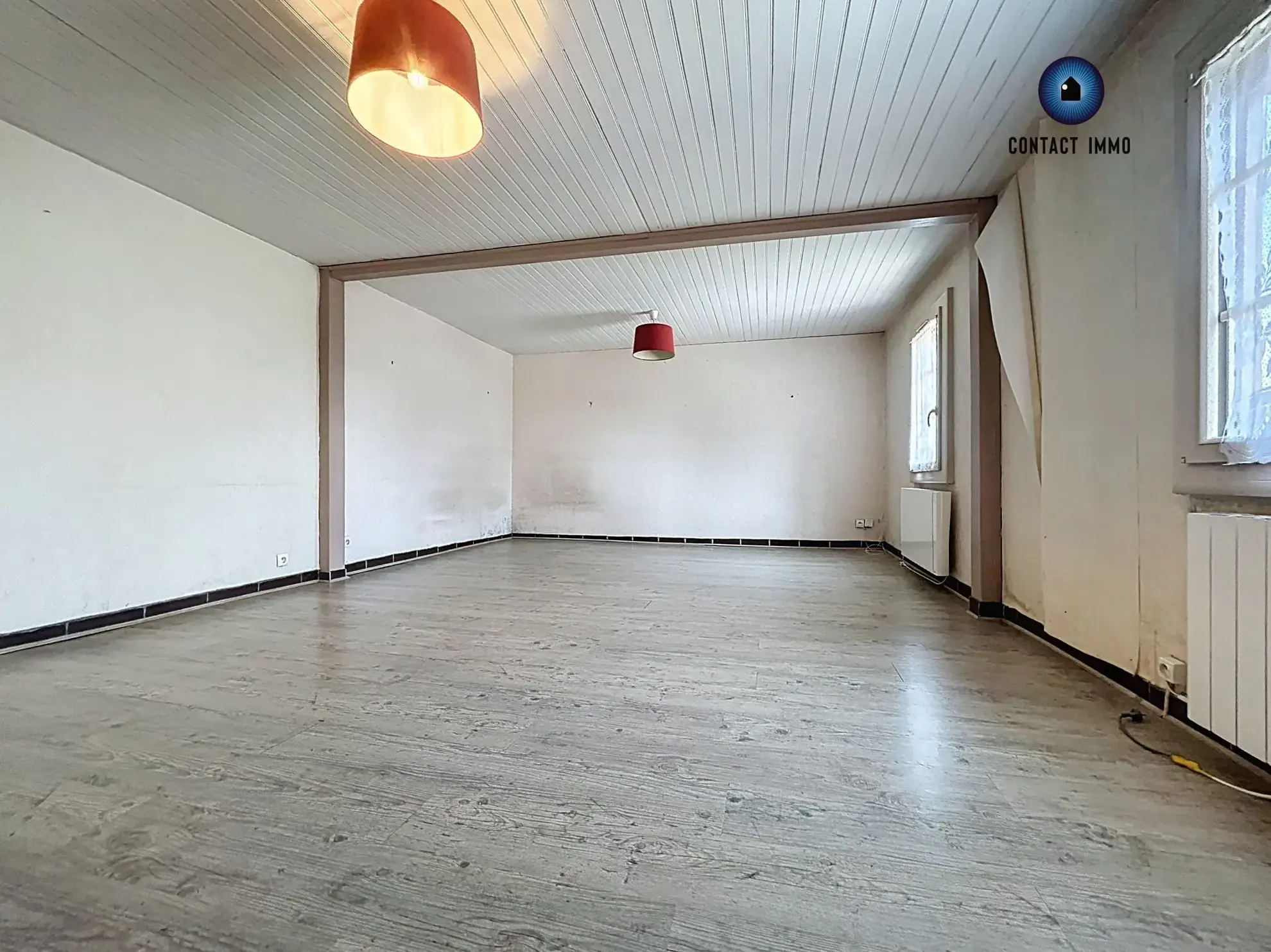 Maison à vendre à Saint-Pardoux-l'Ortigier de 131 m² avec potentiel et terrain verdoyant 