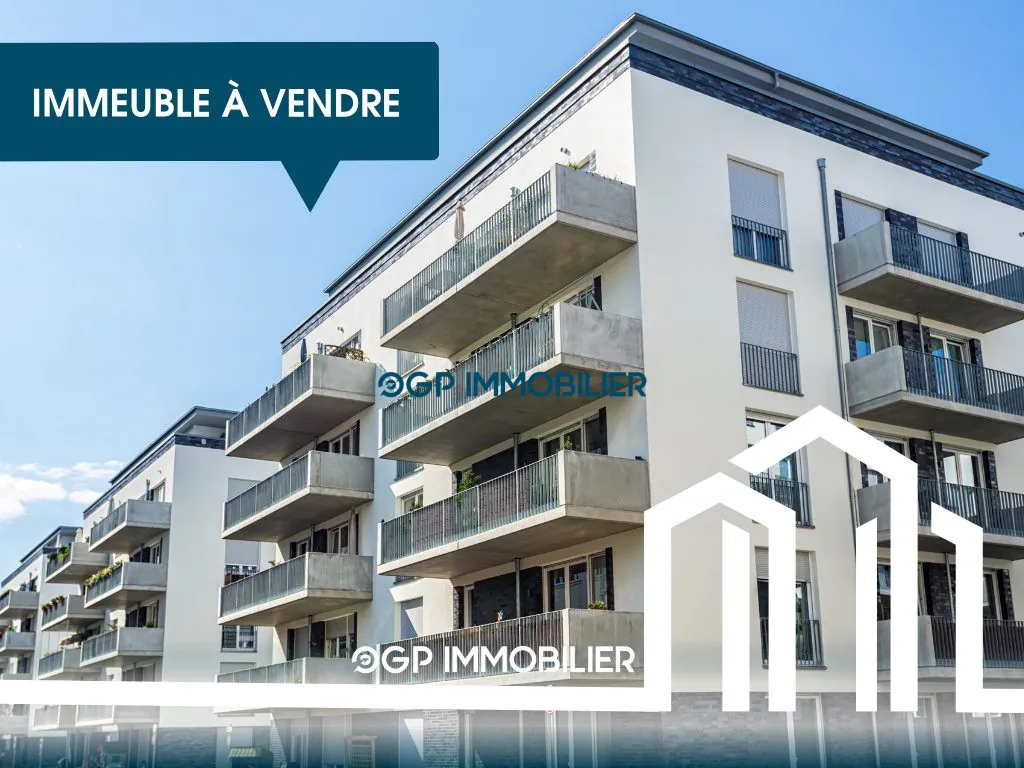 Immeuble à vendre à Saint-Sulpice avec fort potentiel de rénovation