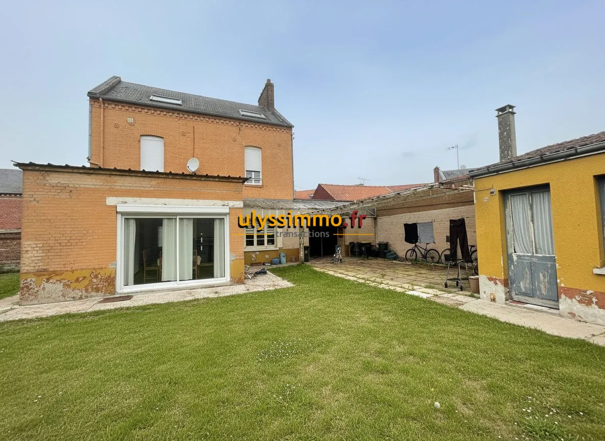 Maison ancienne de 145 m² avec jardin à Corbie - Opportunité à saisir