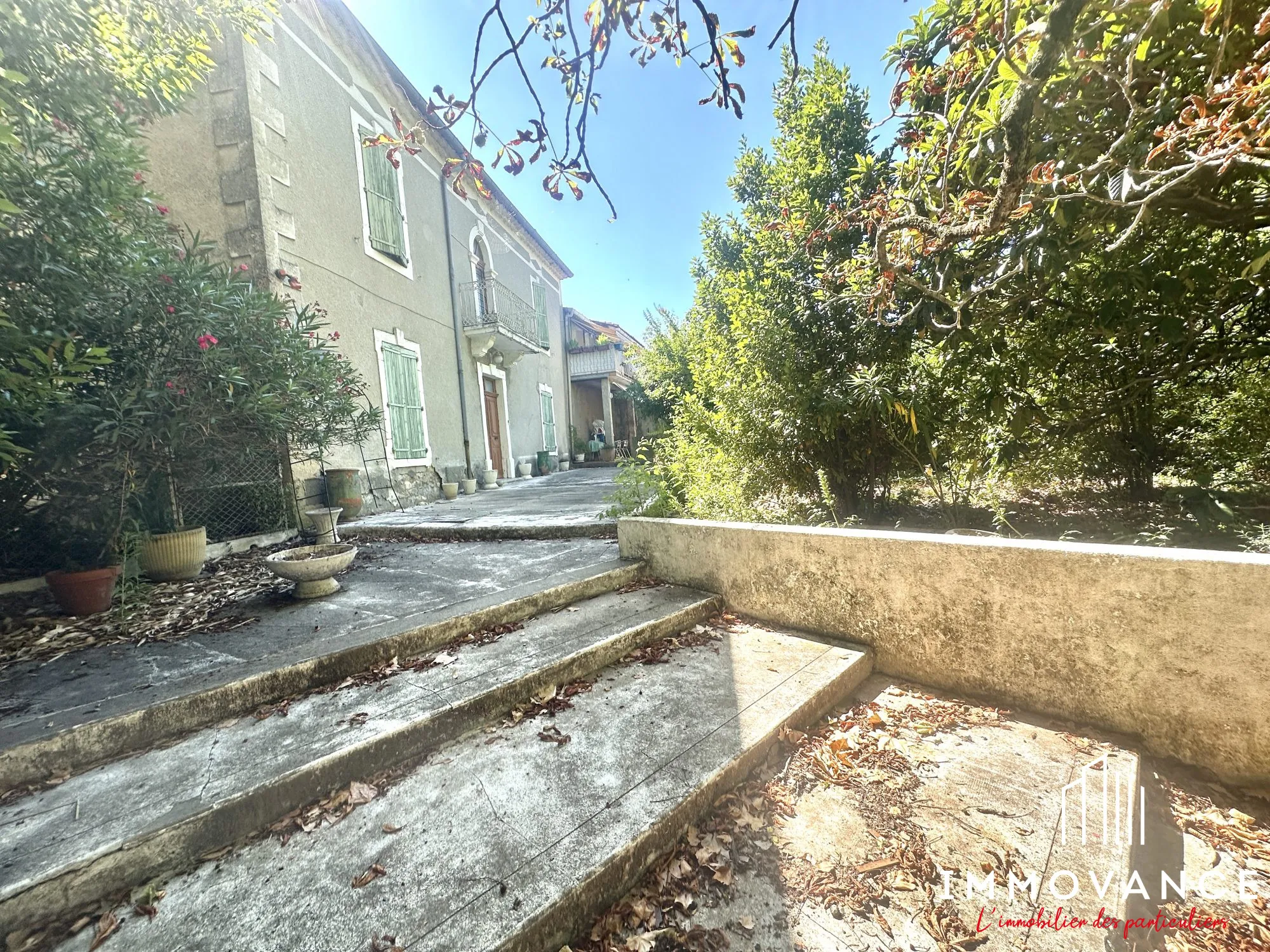 Maison de maître avec appartement indépendant à vendre à Saint-Théodorit (30)